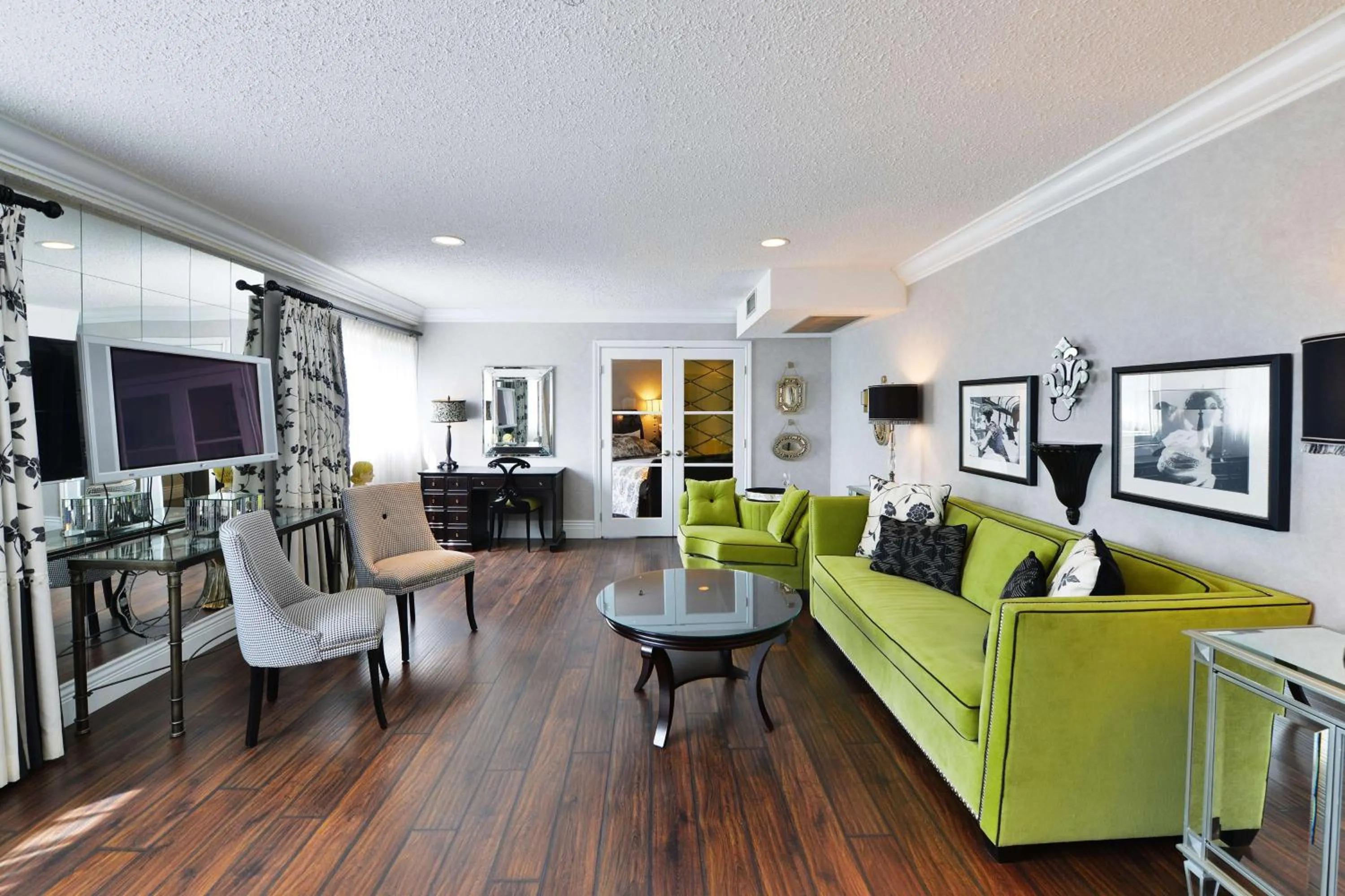 Photo of the whole room in Prestige Mountain Resort Rossland