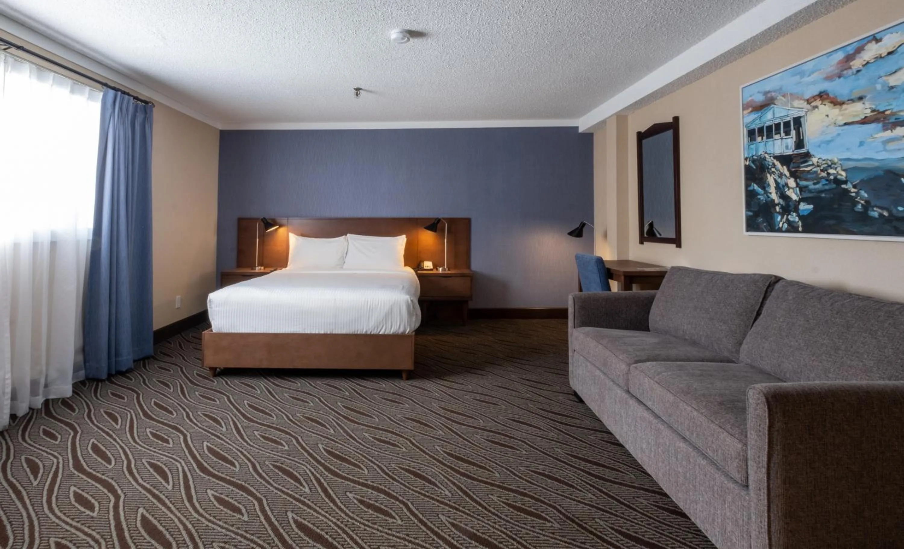 Photo of the whole room, Bed in Prestige Mountain Resort Rossland