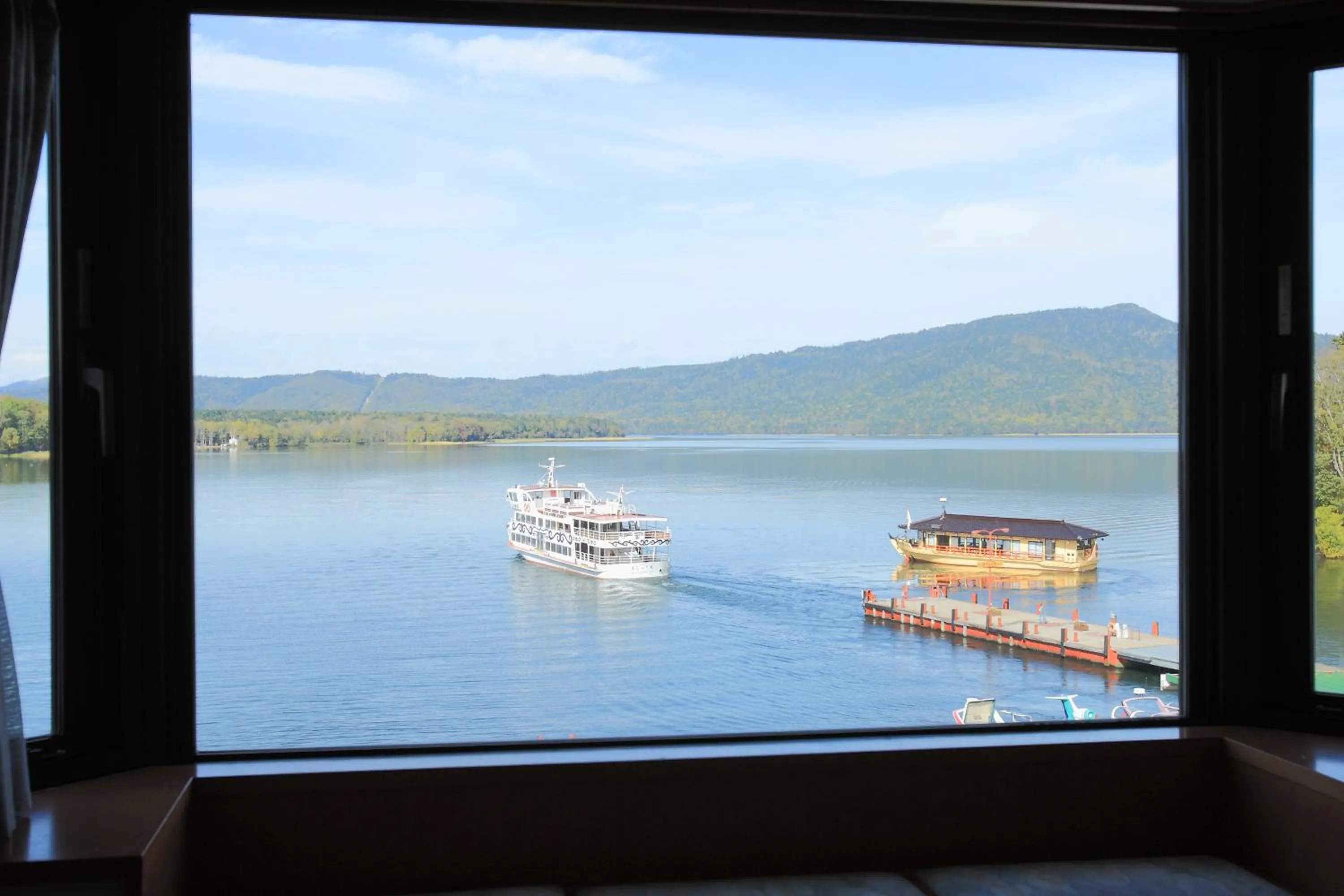 Photo of the whole room in THE FOREST AKAN Tsuruga Resort