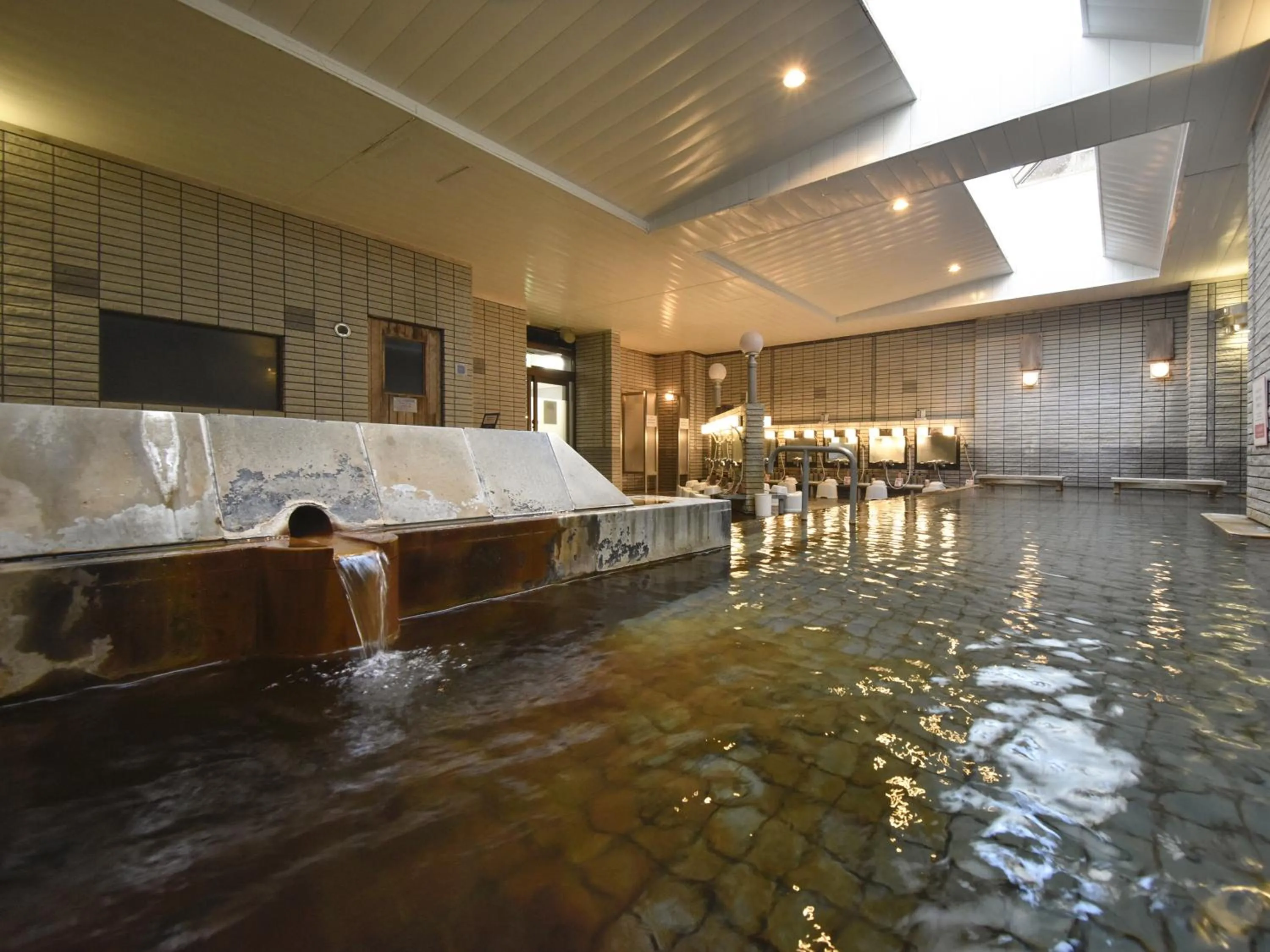 Hot Spring Bath in THE FOREST AKAN Tsuruga Resort