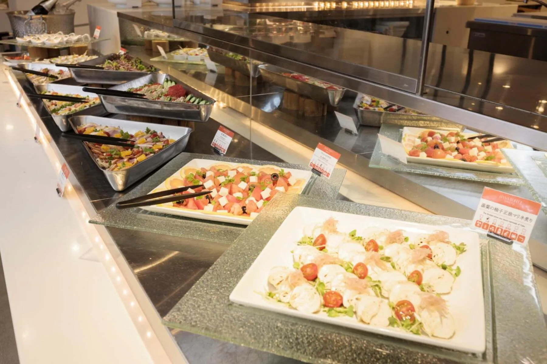 Restaurant/places to eat in THE FOREST AKAN Tsuruga Resort