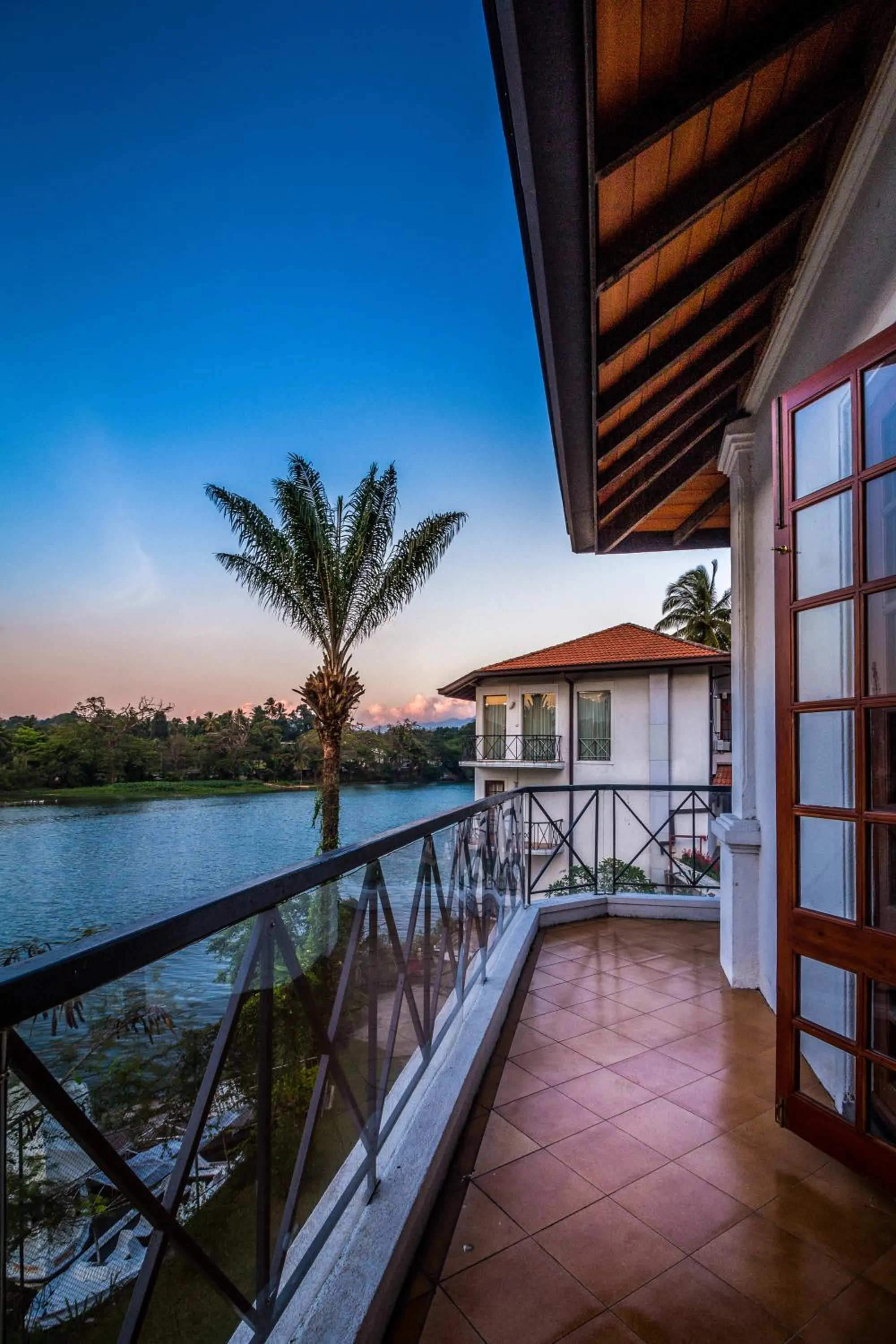 Balcony/Terrace in Mahaweli Reach Hotel