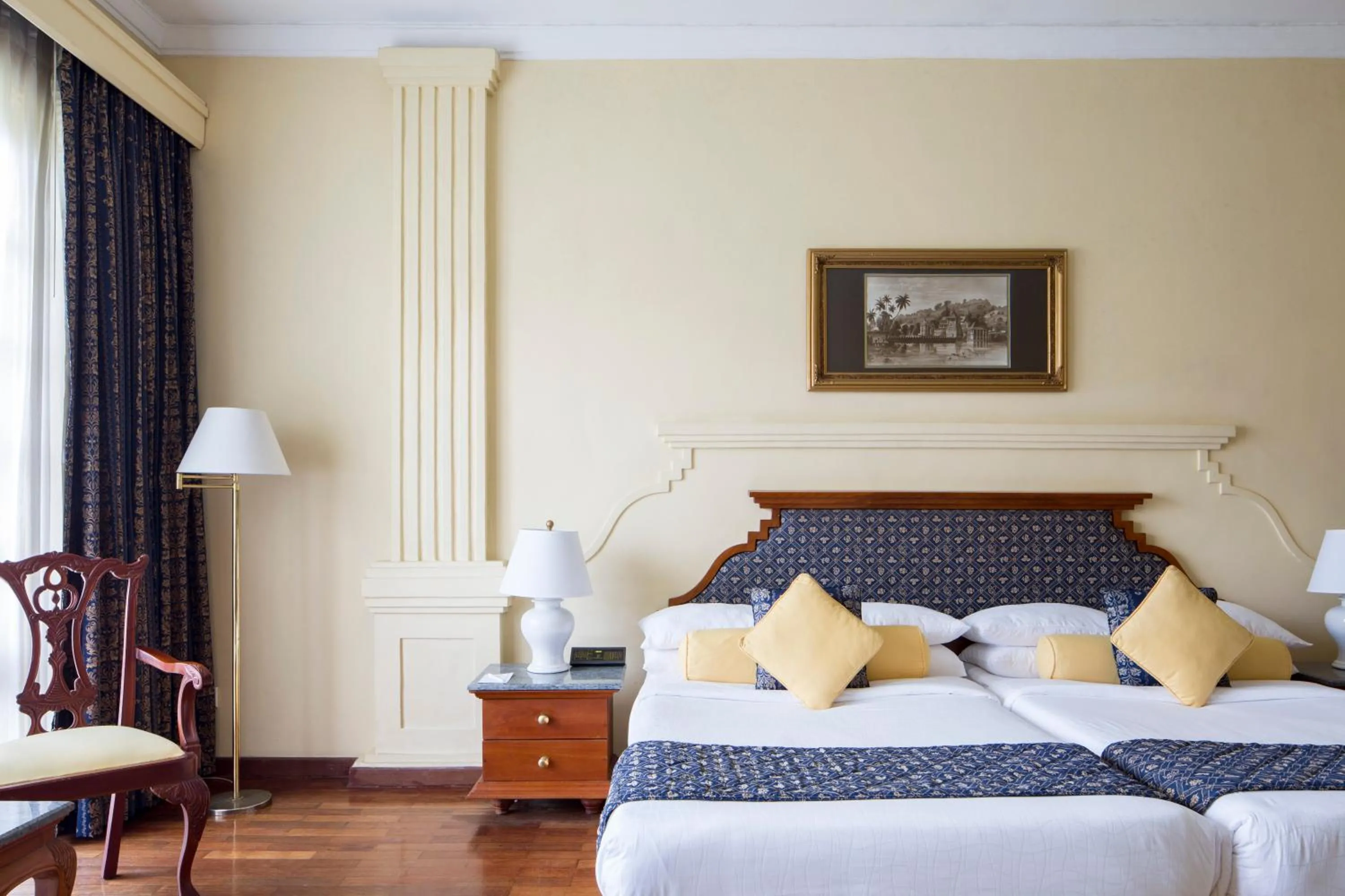 Bedroom, Bed in Mahaweli Reach Hotel