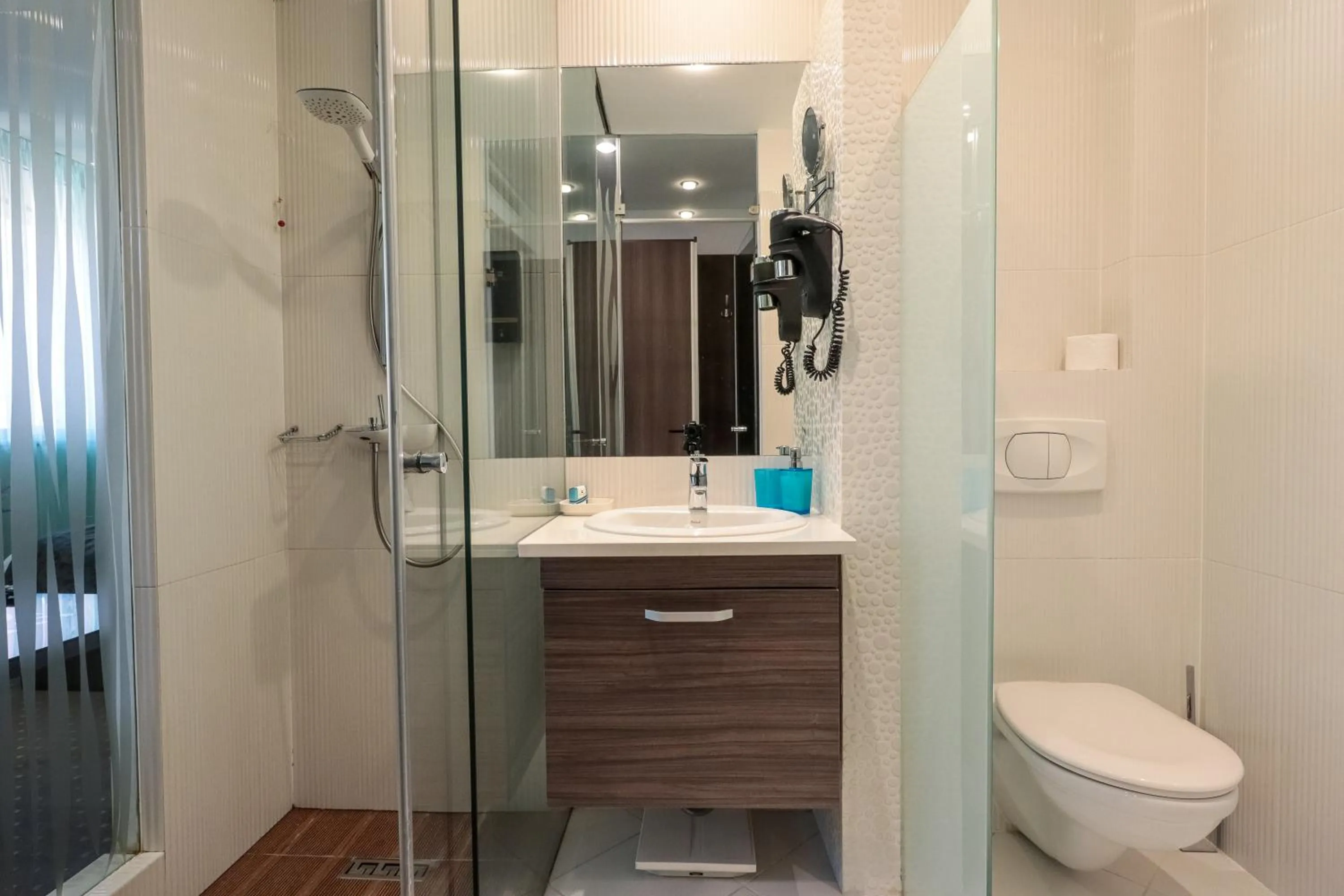 Shower in Hotel Nartel