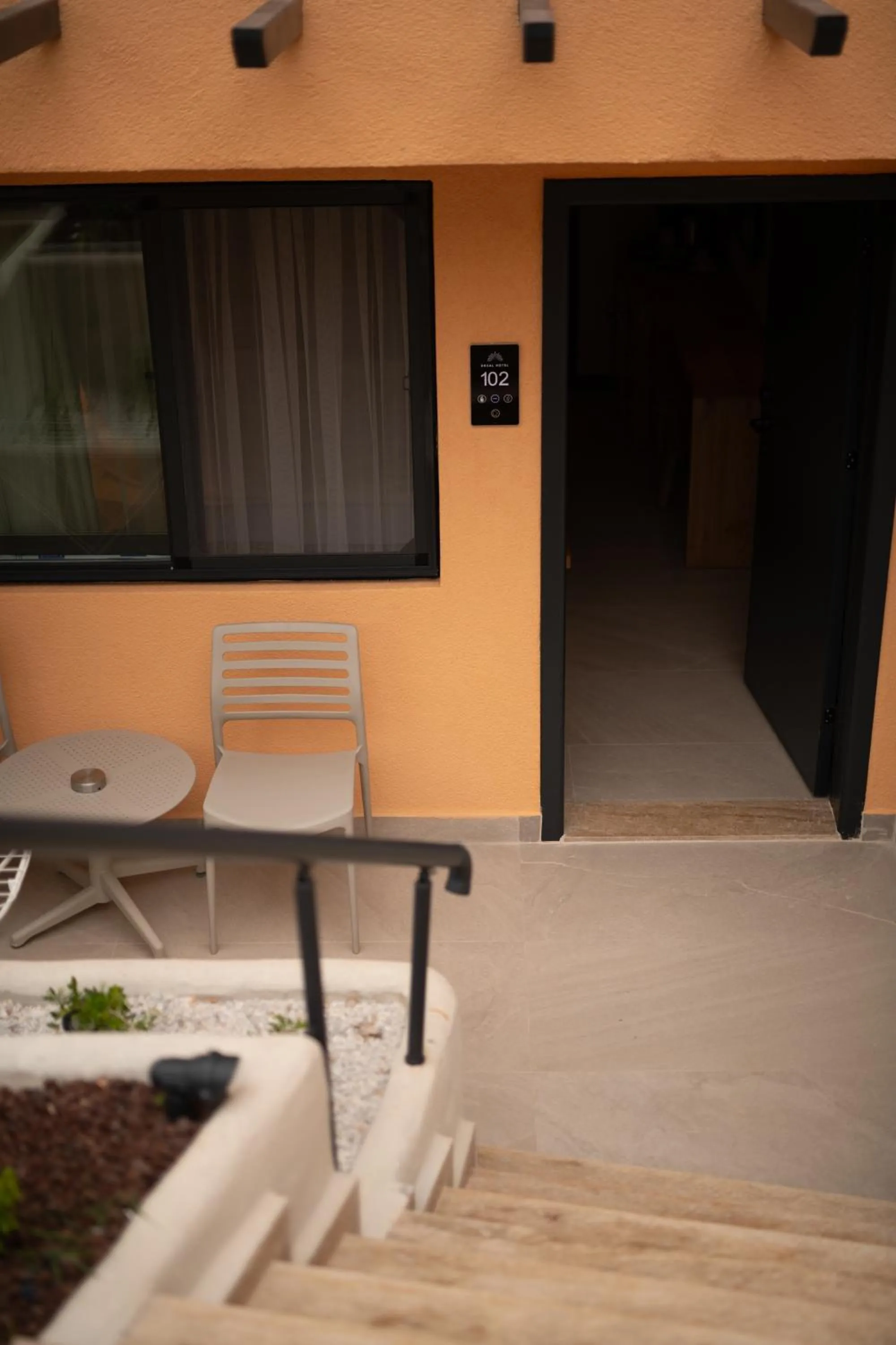 Facade/entrance in Unsal Hotel