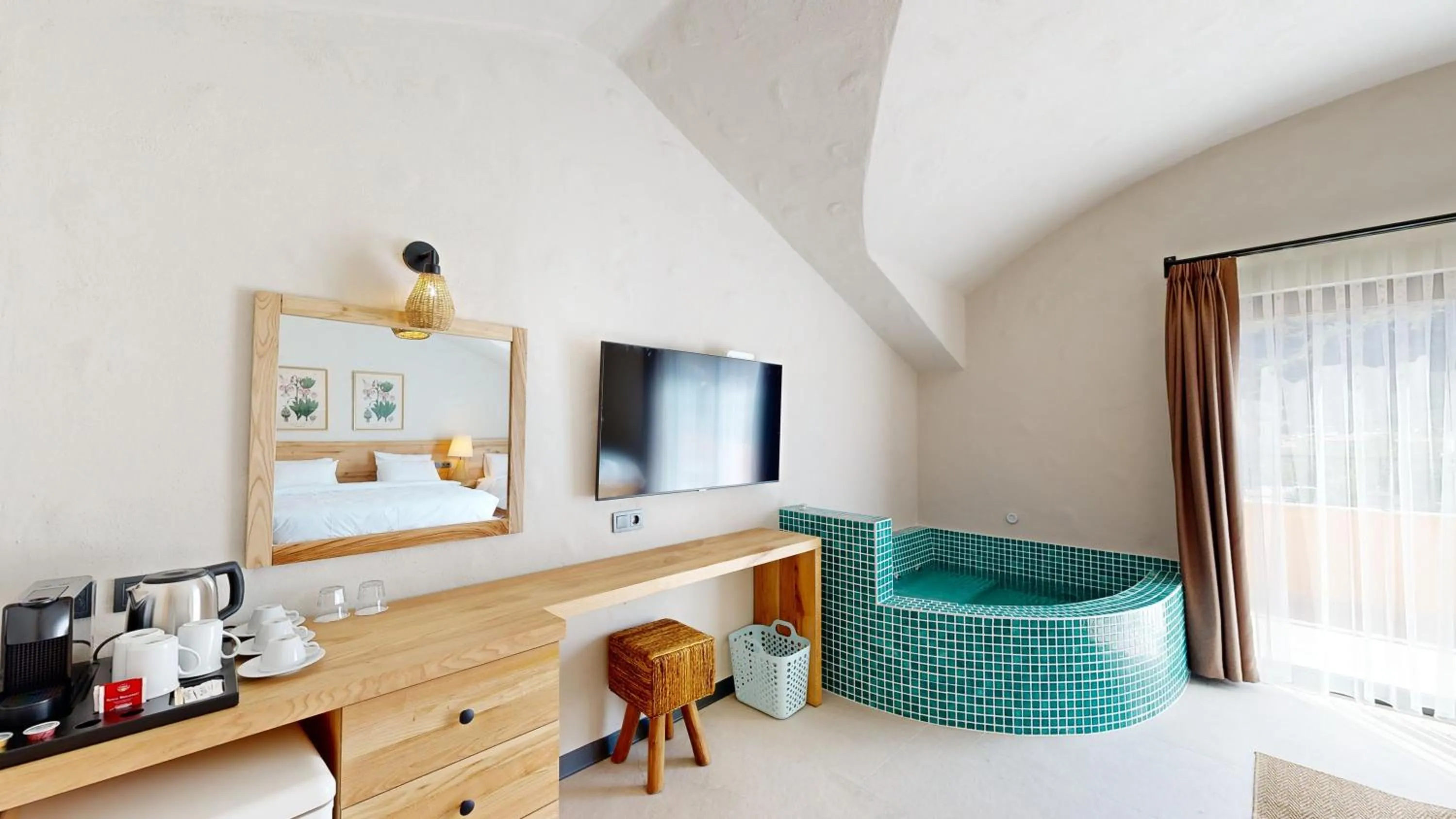 Area and facilities in Unsal Hotel