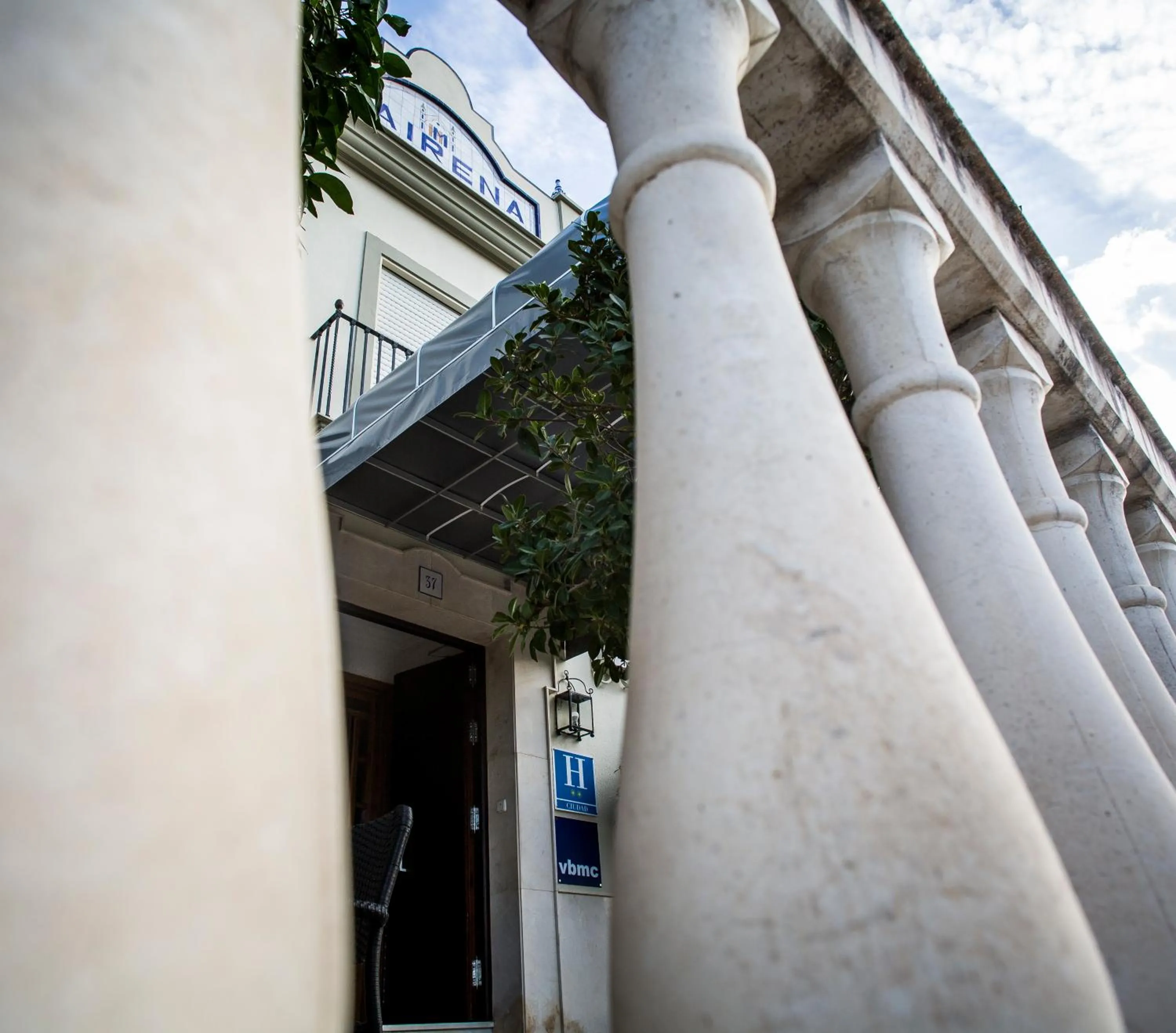 Facade/entrance in Hotel Mairena