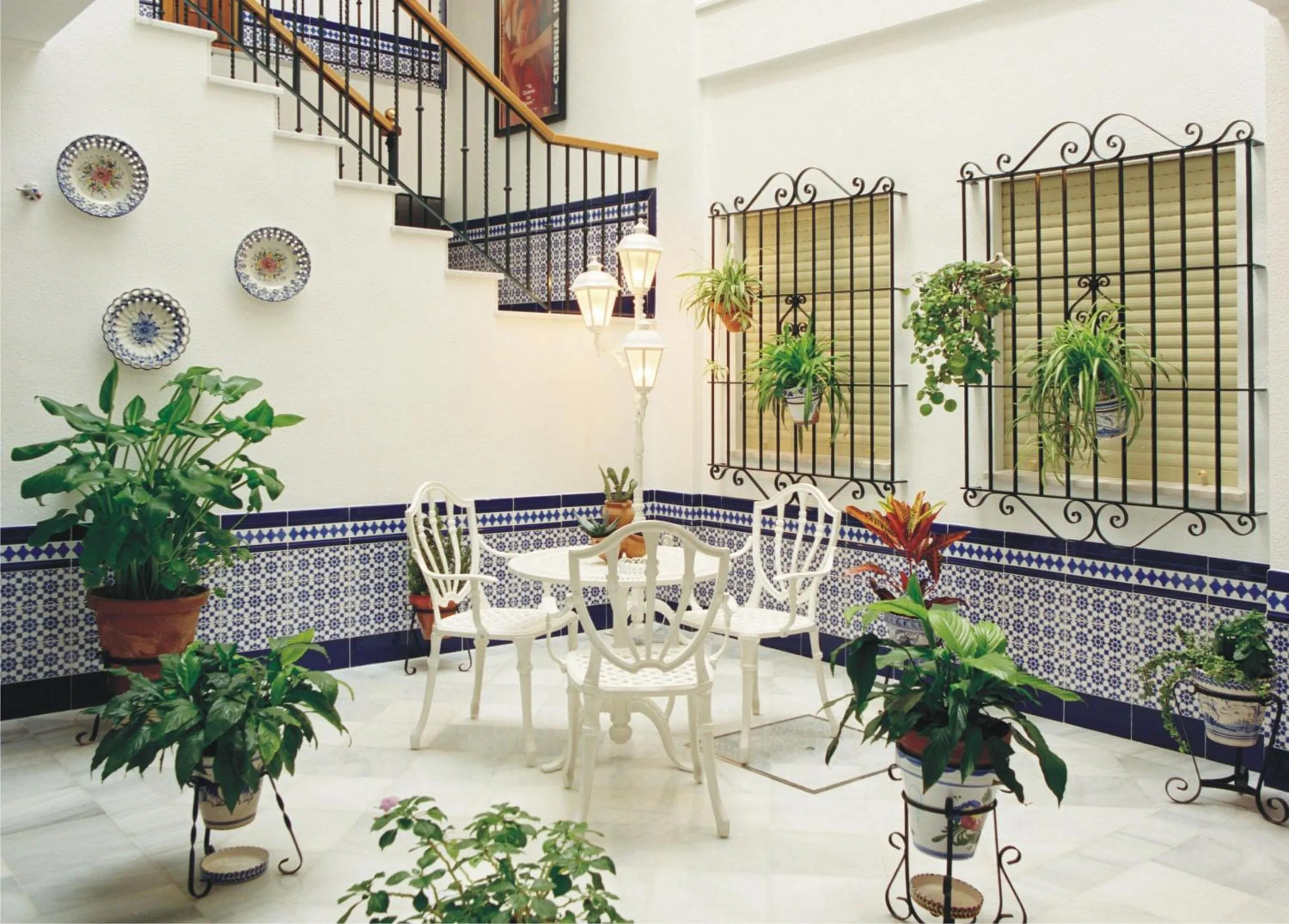 Patio in Hotel Mairena