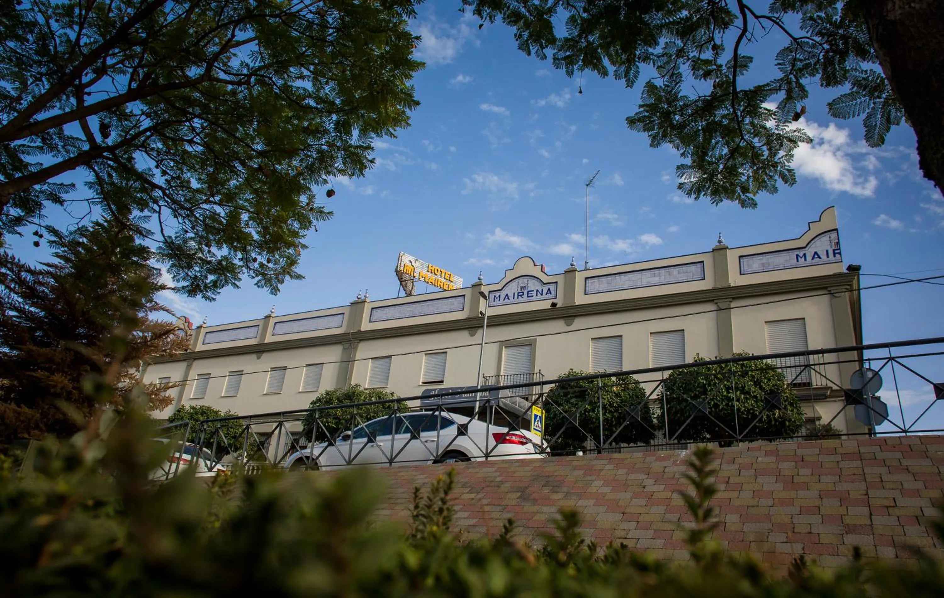 Facade/entrance in Hotel Mairena