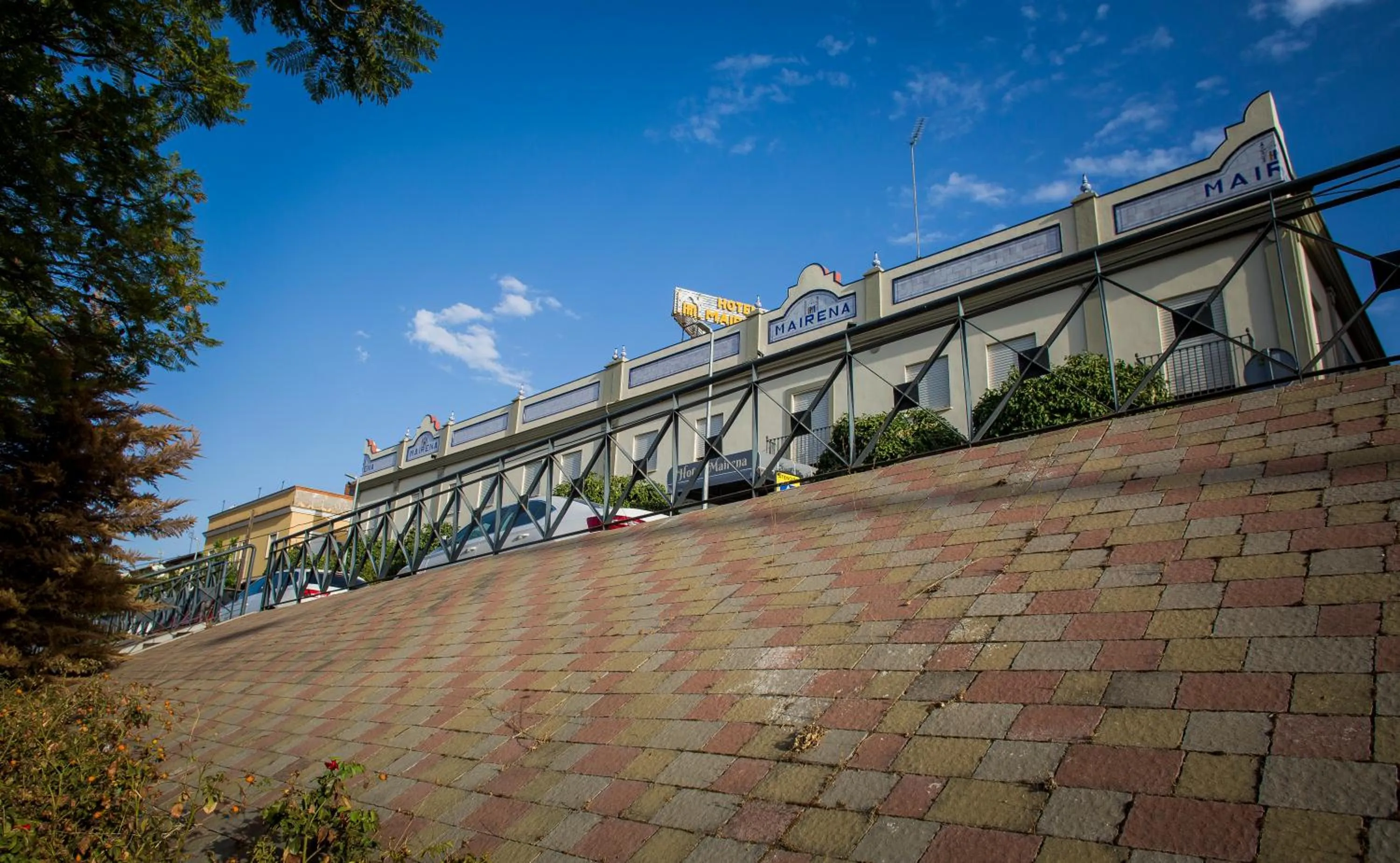Facade/entrance in Hotel Mairena