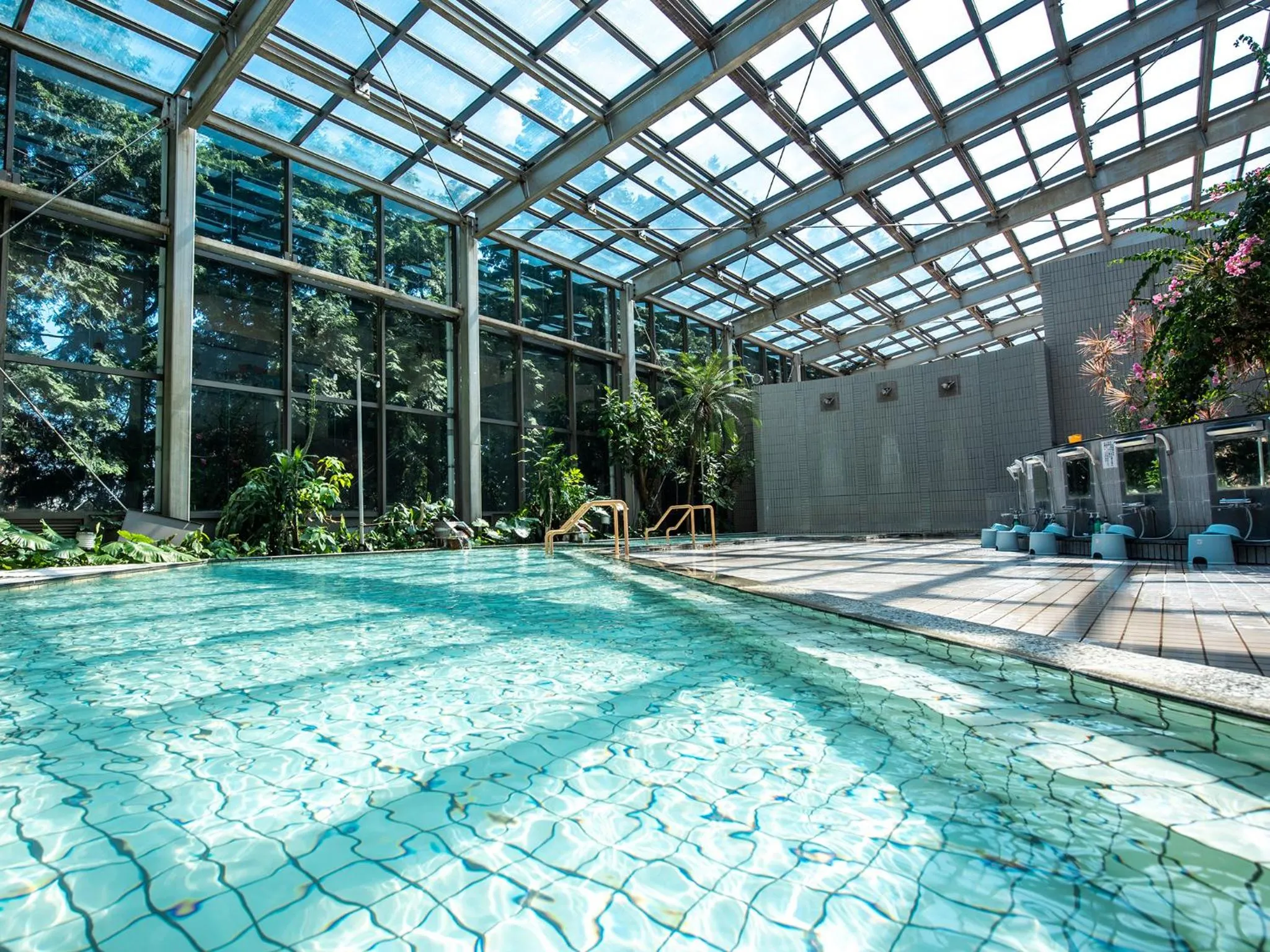 Hot Spring Bath in Hotel Kirishima Castle