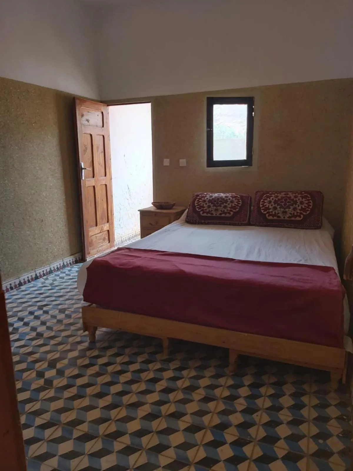 Bed in kasbah Ait arbi