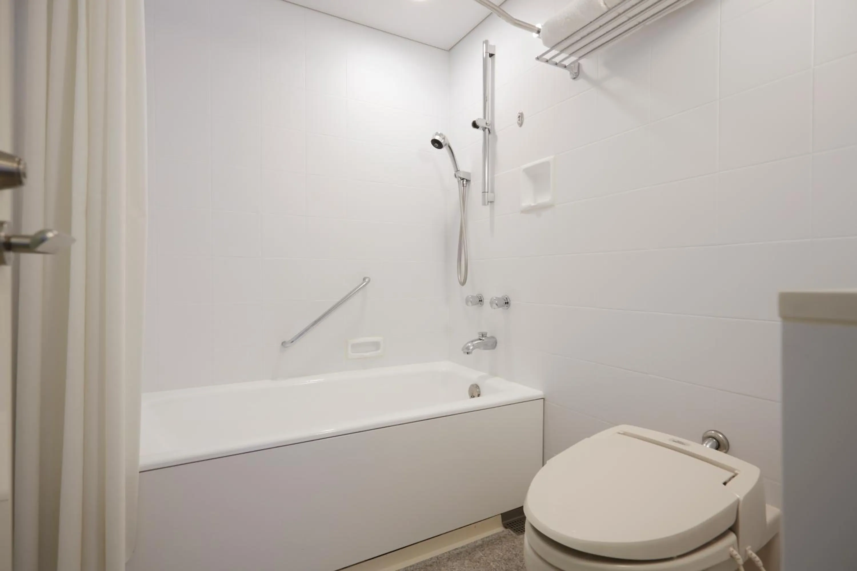 Photo of the whole room in Hotel Nikko Kanazawa