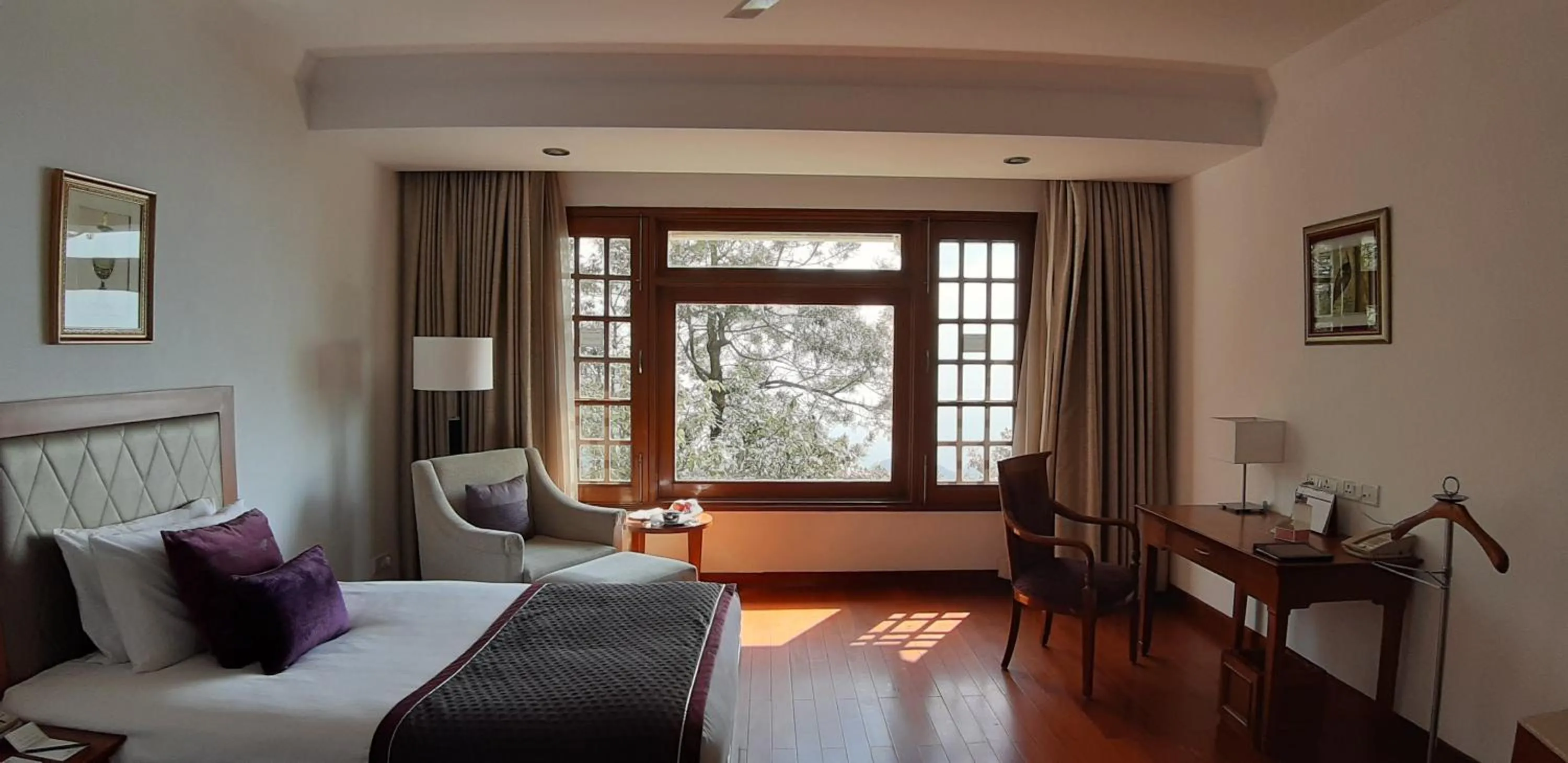 View (from property/room), Bed in Jaypee Residency Manor