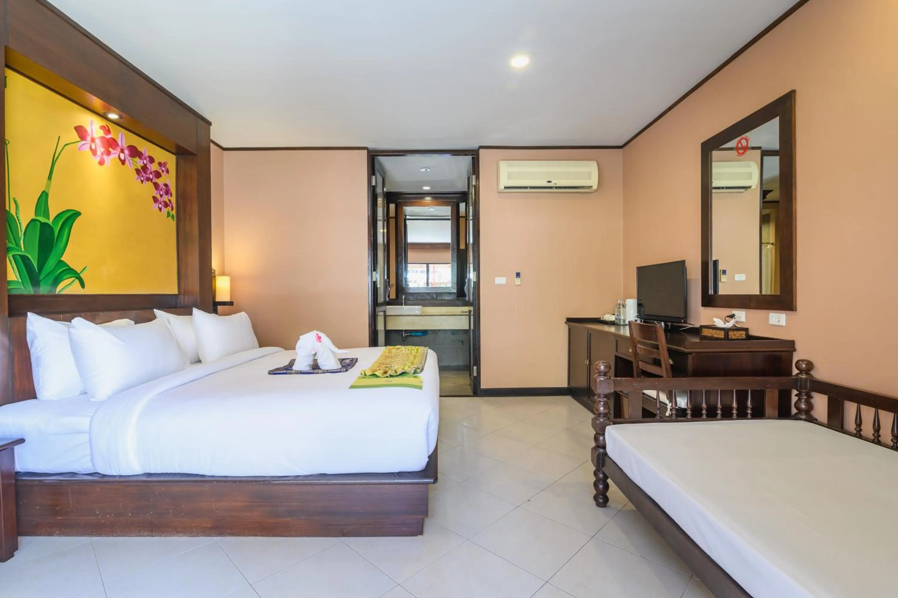 Bathroom, Bed in Phuket Kata Resotel