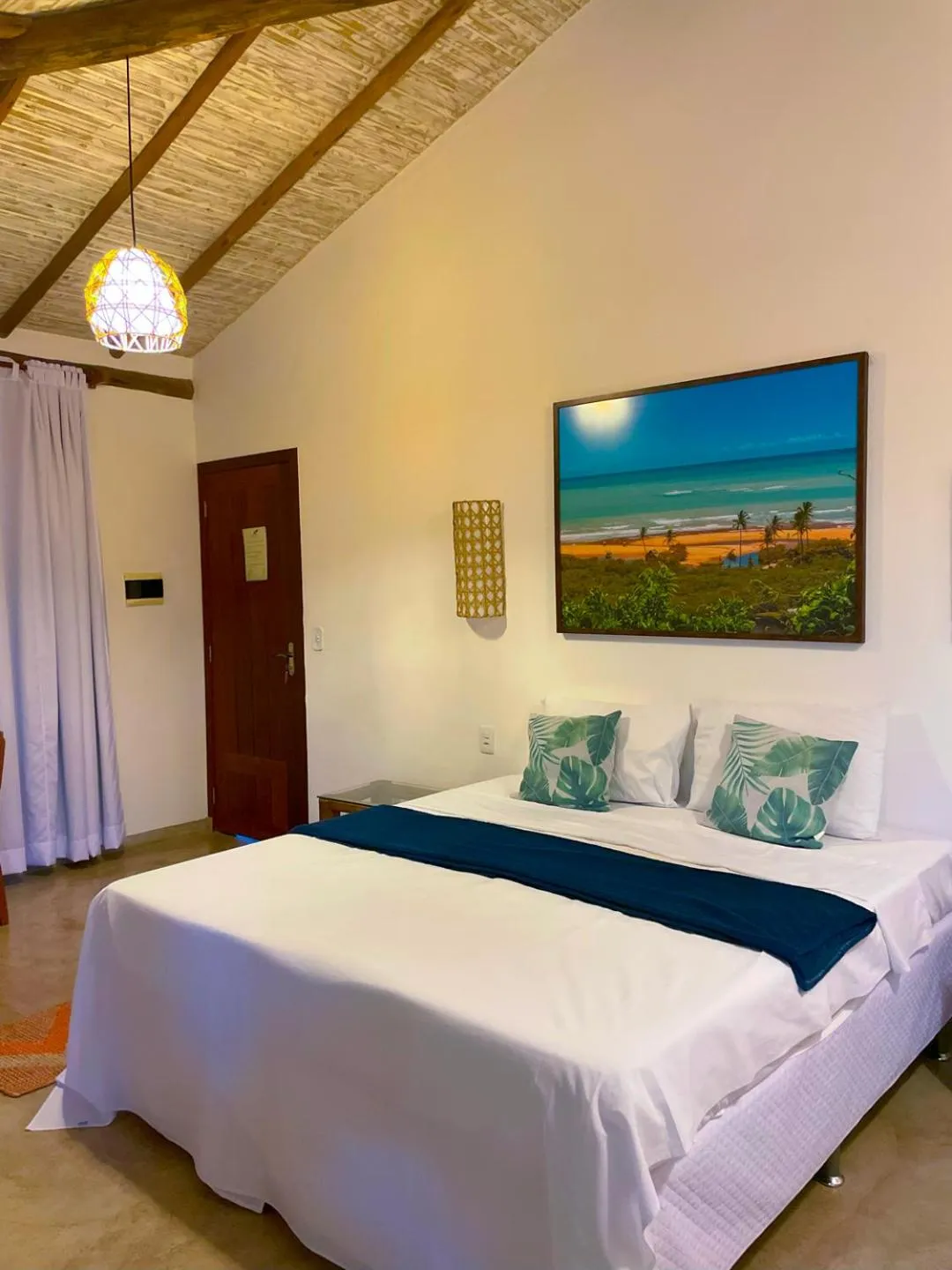 Bed in Pariri Suites