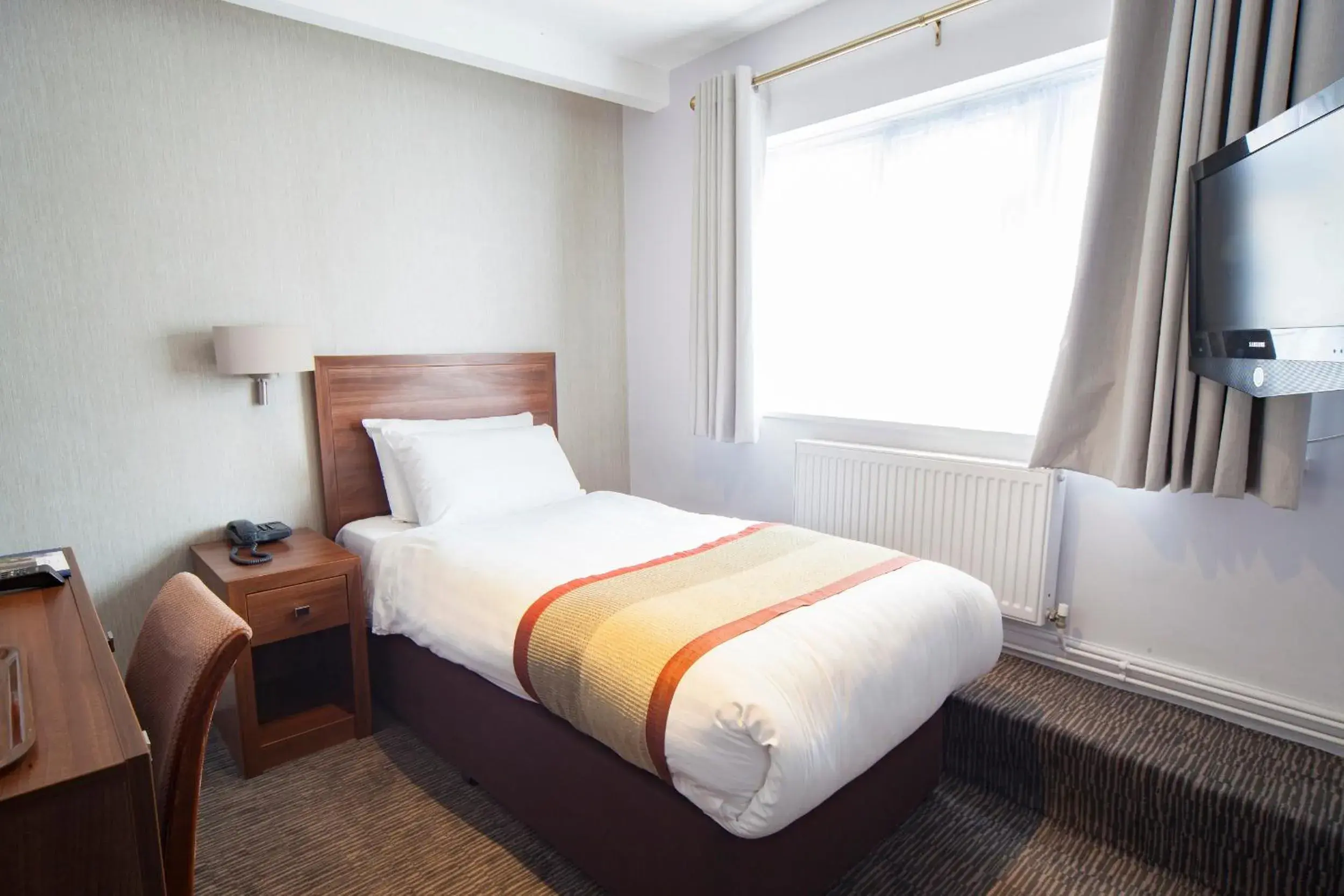 Standard Single Room in The Holt Hotel Standard Single Room in The Holt Hotel