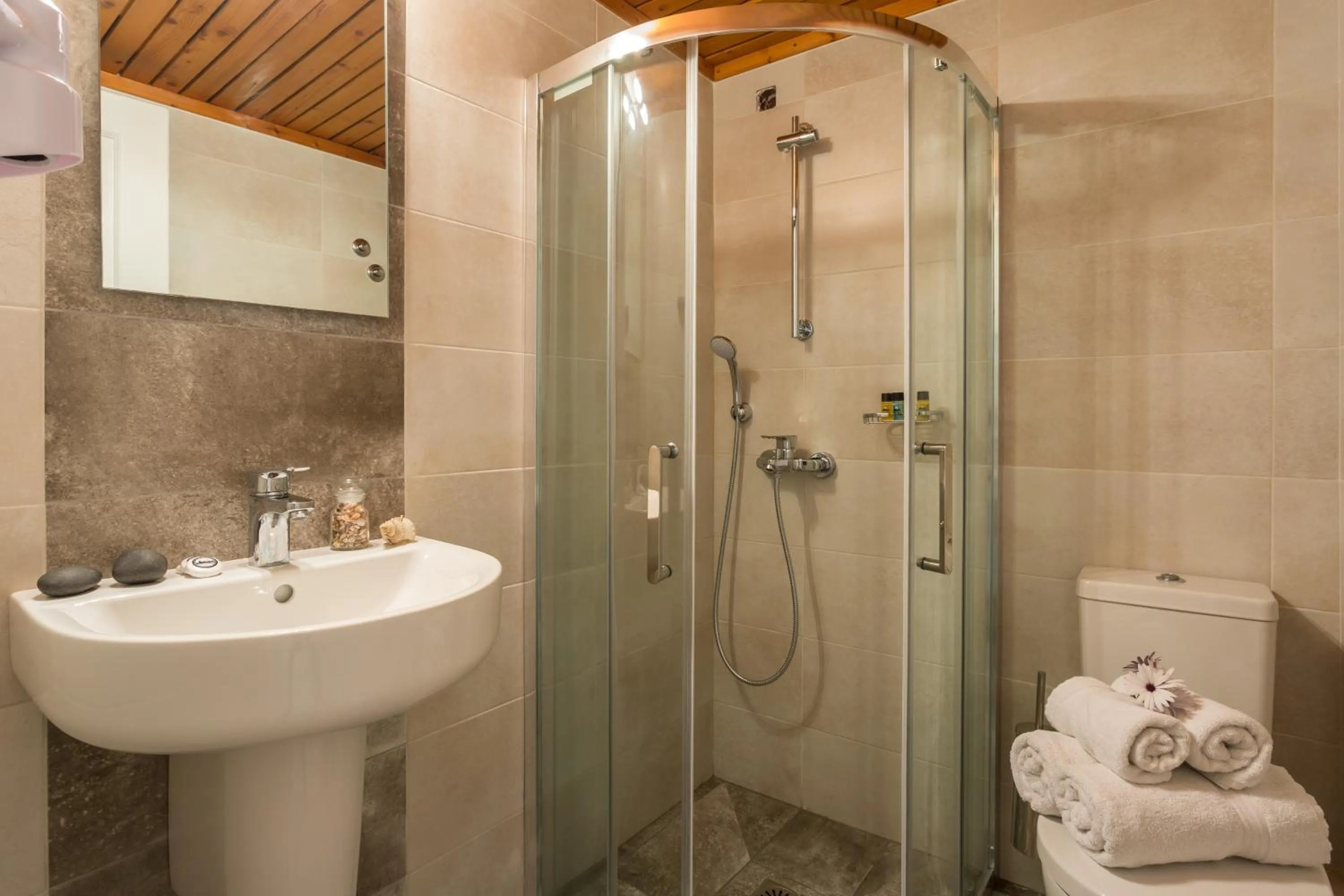 Bathroom in Hotel Akti