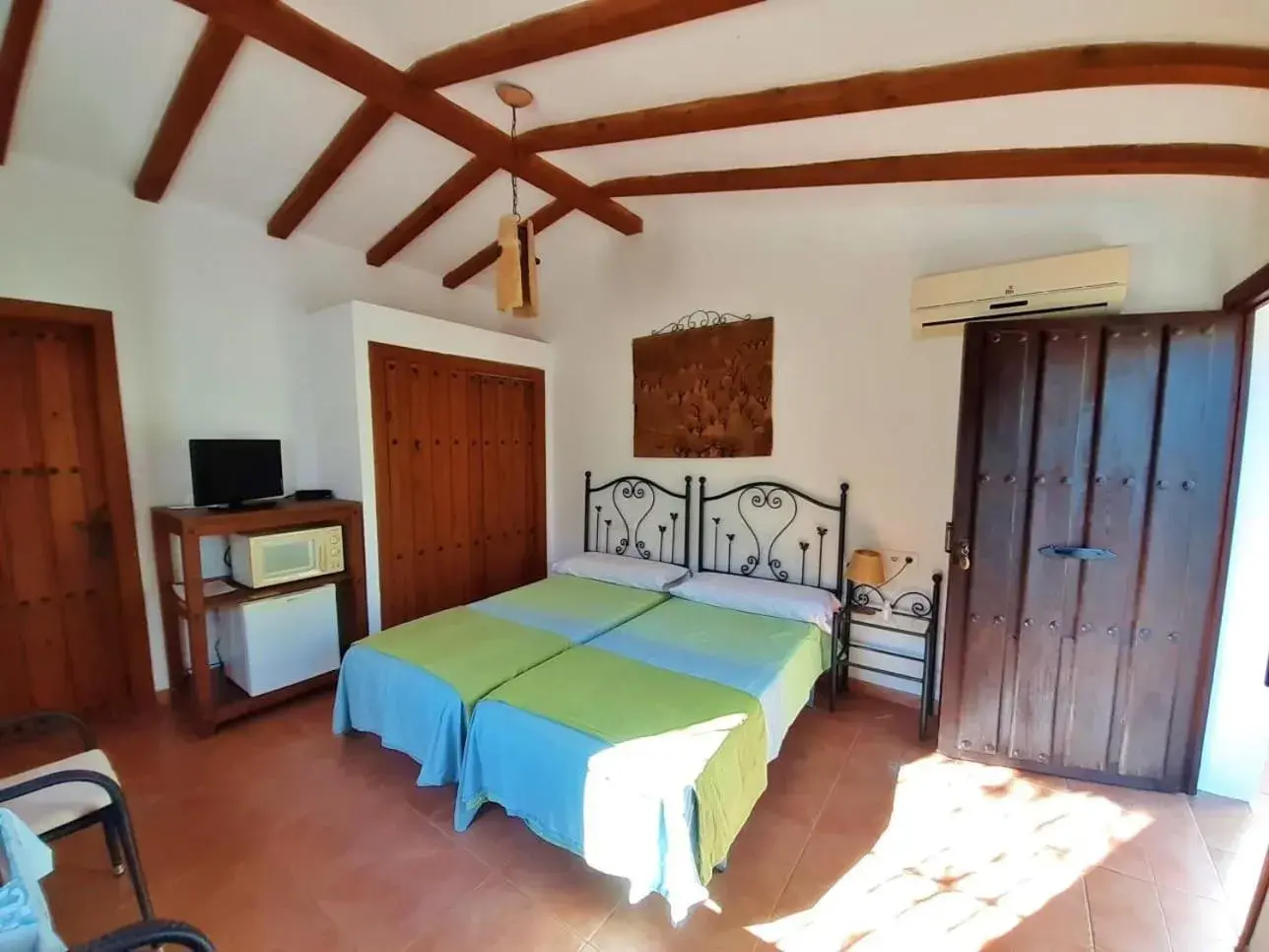 Twin Room in Escuela La Crujía Twin Room in Escuela La Crujía