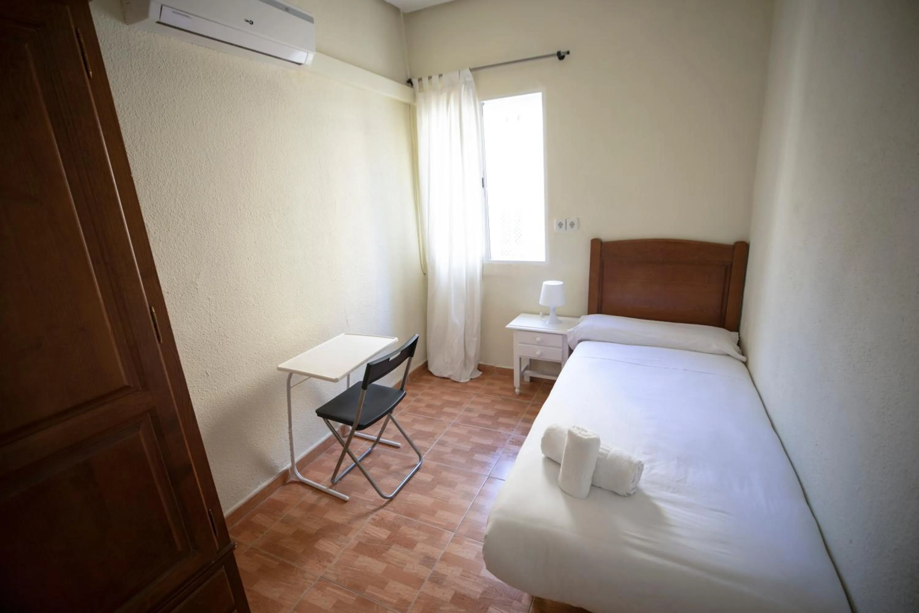 Bed in Hostal Los Perales