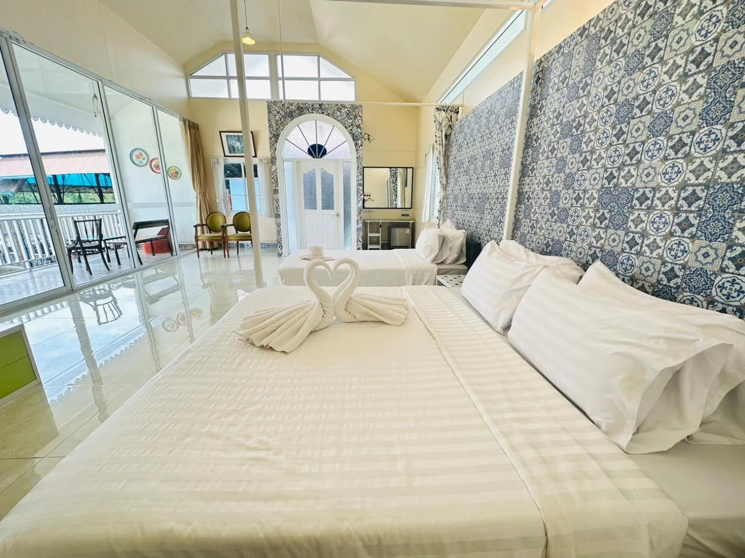 Bedroom, Bed in Yoko River Kwai Resort