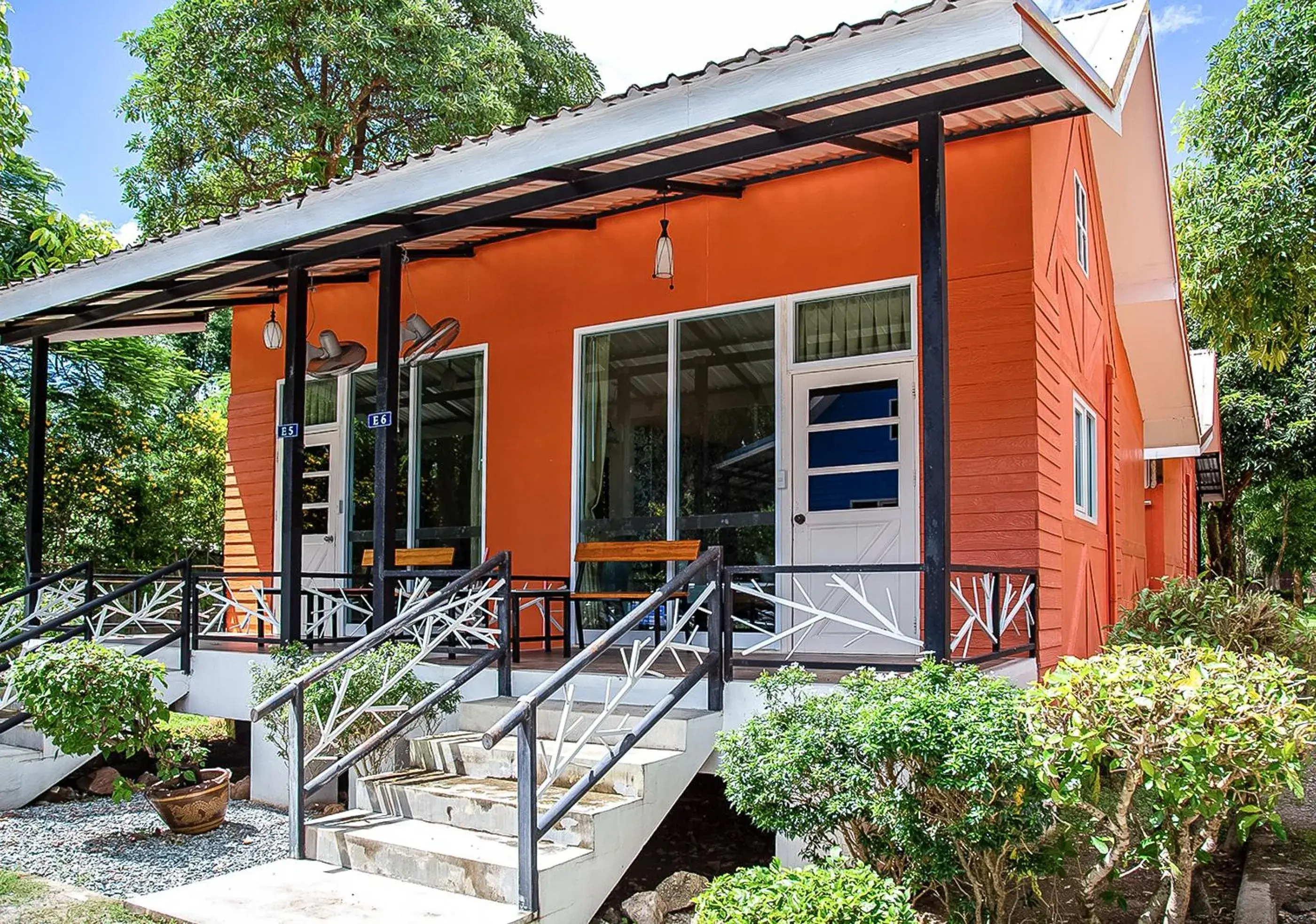 Bungalow in Yoko River Kwai Resort Bungalow in Yoko River Kwai Resort