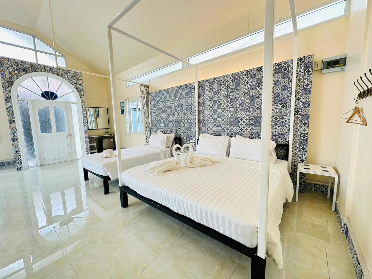 Bedroom, Bed in Yoko River Kwai Resort