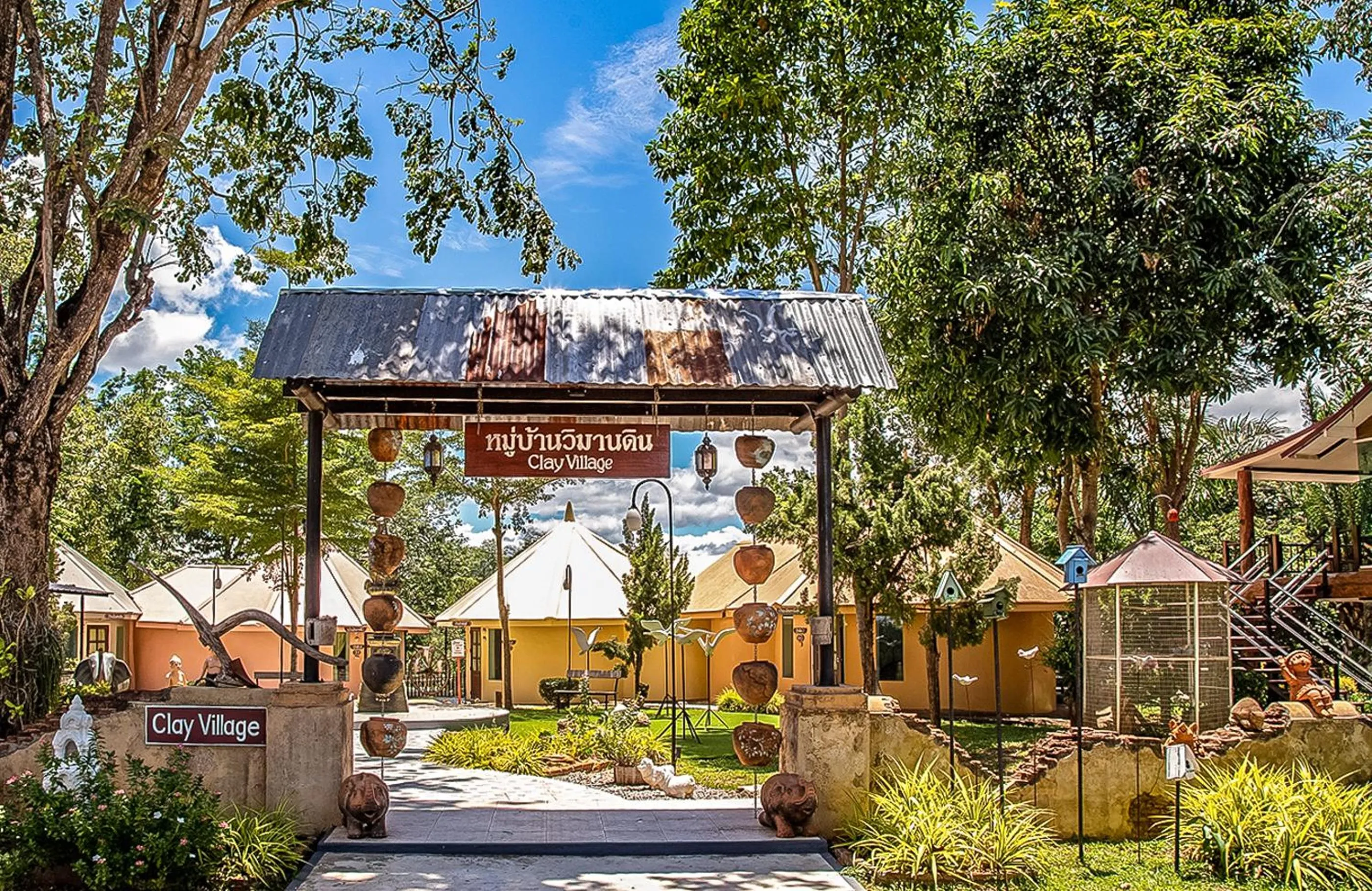 Property building in Yoko River Kwai Resort