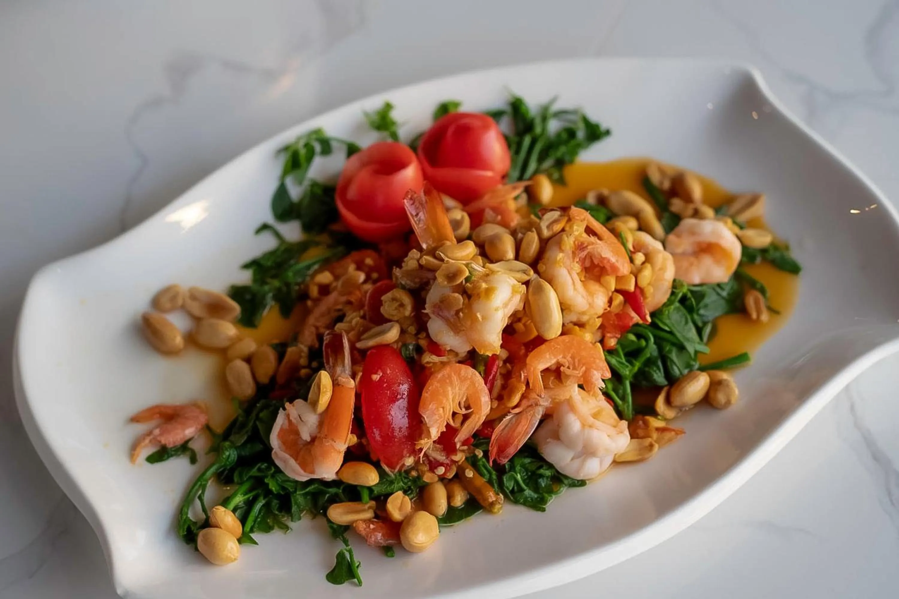 Food and drinks in Yoko River Kwai Resort