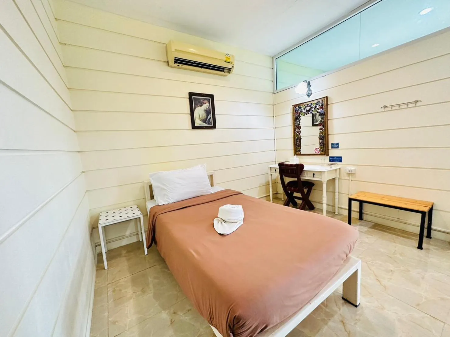 Bed in Yoko River Kwai Resort