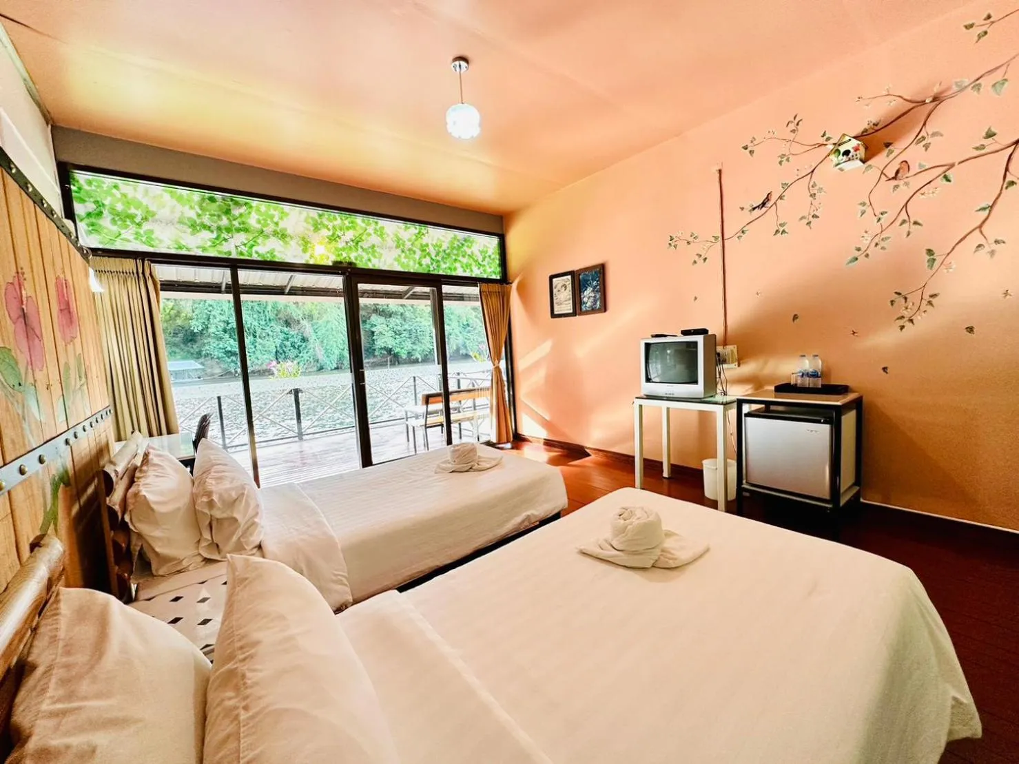 Photo of the whole room, Bed in Yoko River Kwai Resort