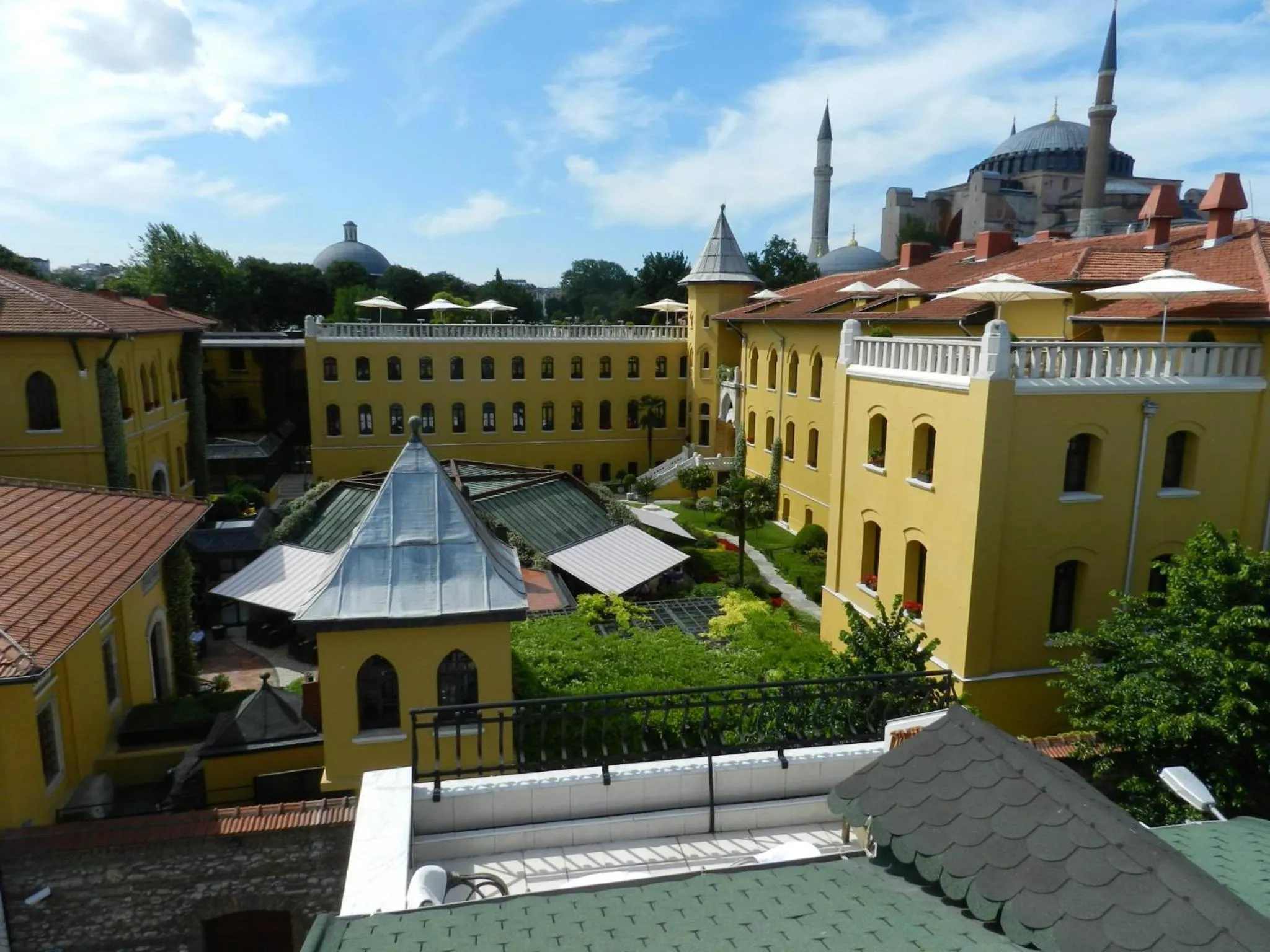 Balcony/Terrace in Berk Guest House - Grandma's House