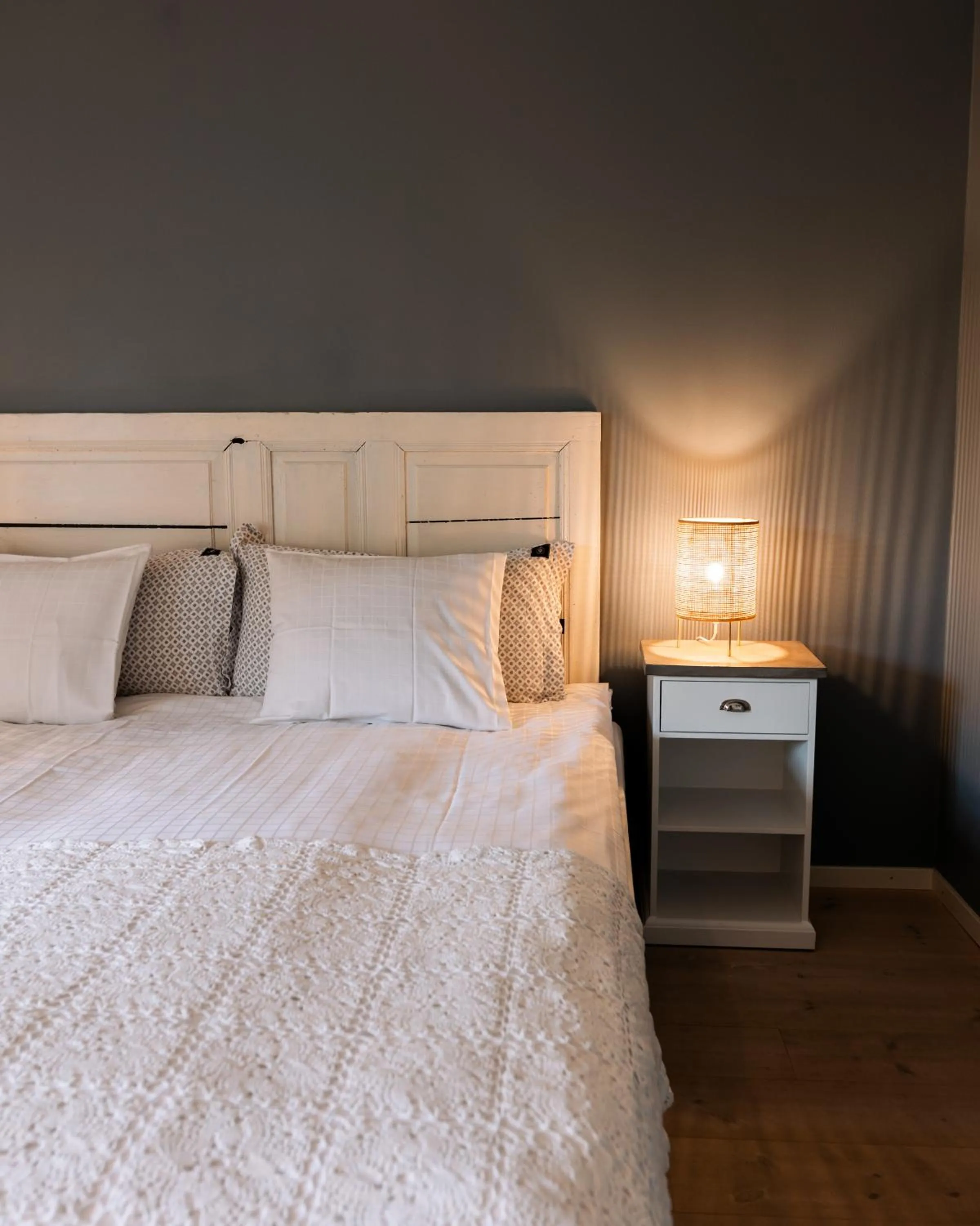 Bed in Sköllengården