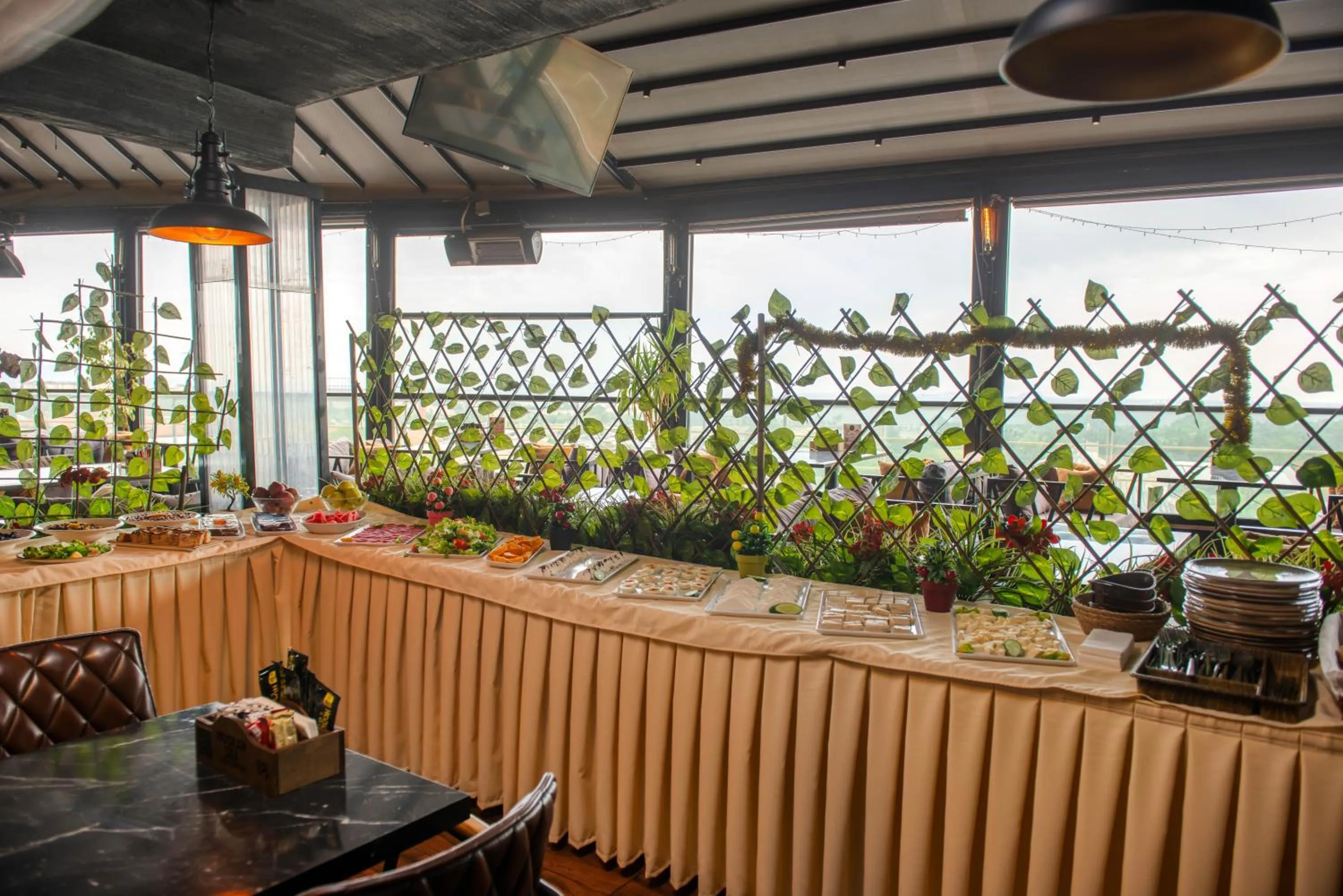 Food and drinks in Grand Abimo Hotel