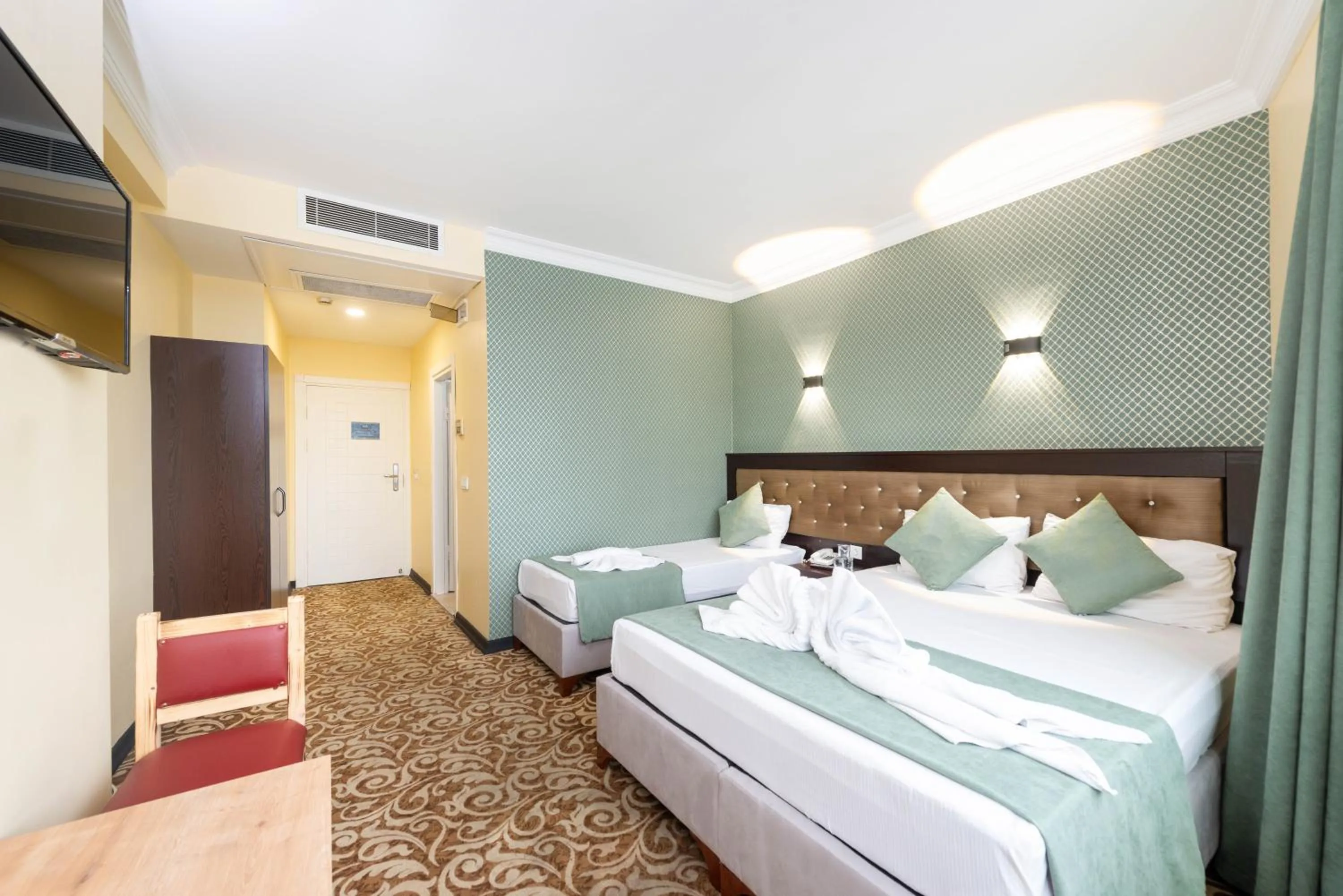 Photo of the whole room in Grand Abimo Hotel