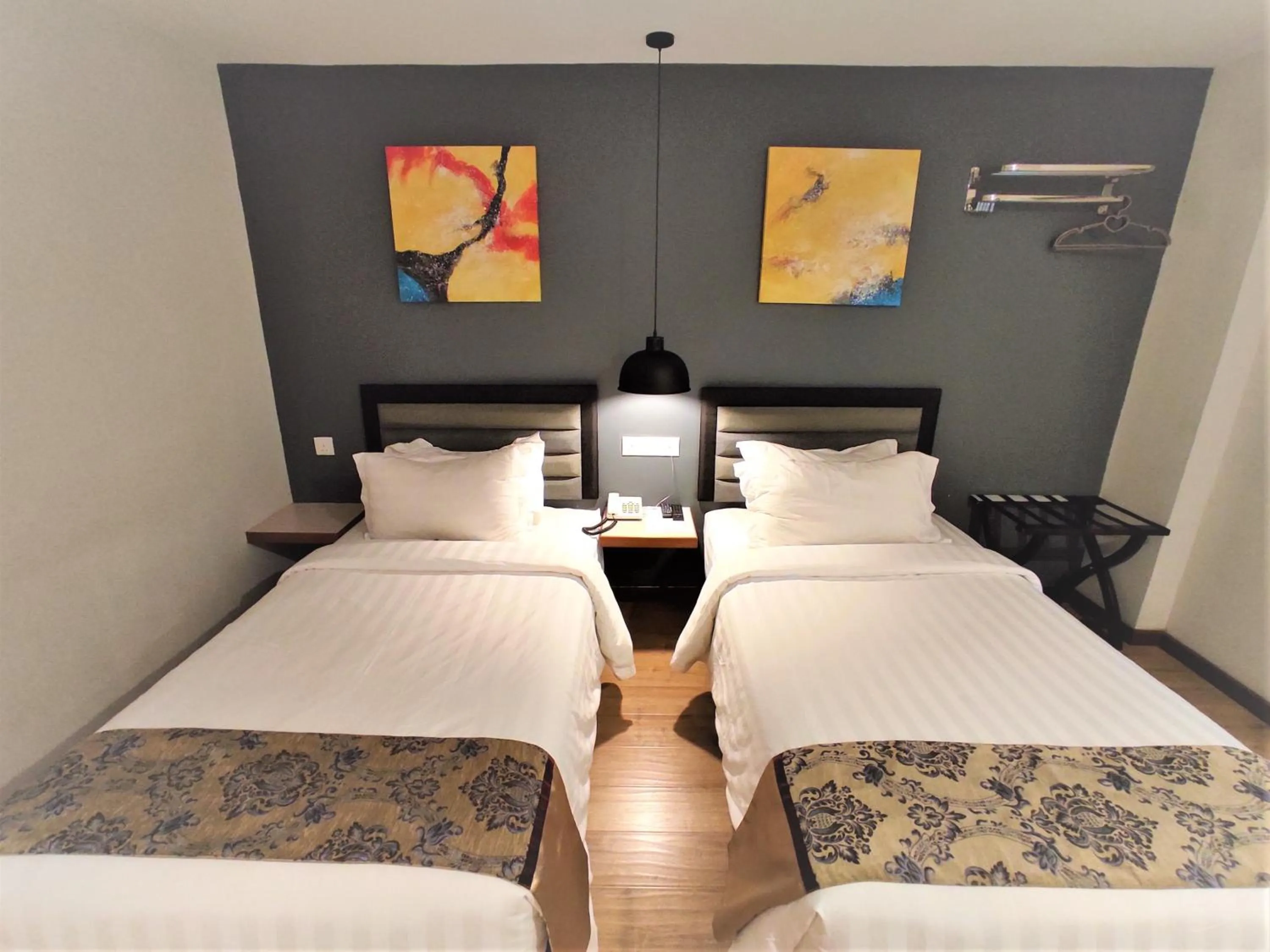 Photo of the whole room, Bed in Apple Suites Hotel
