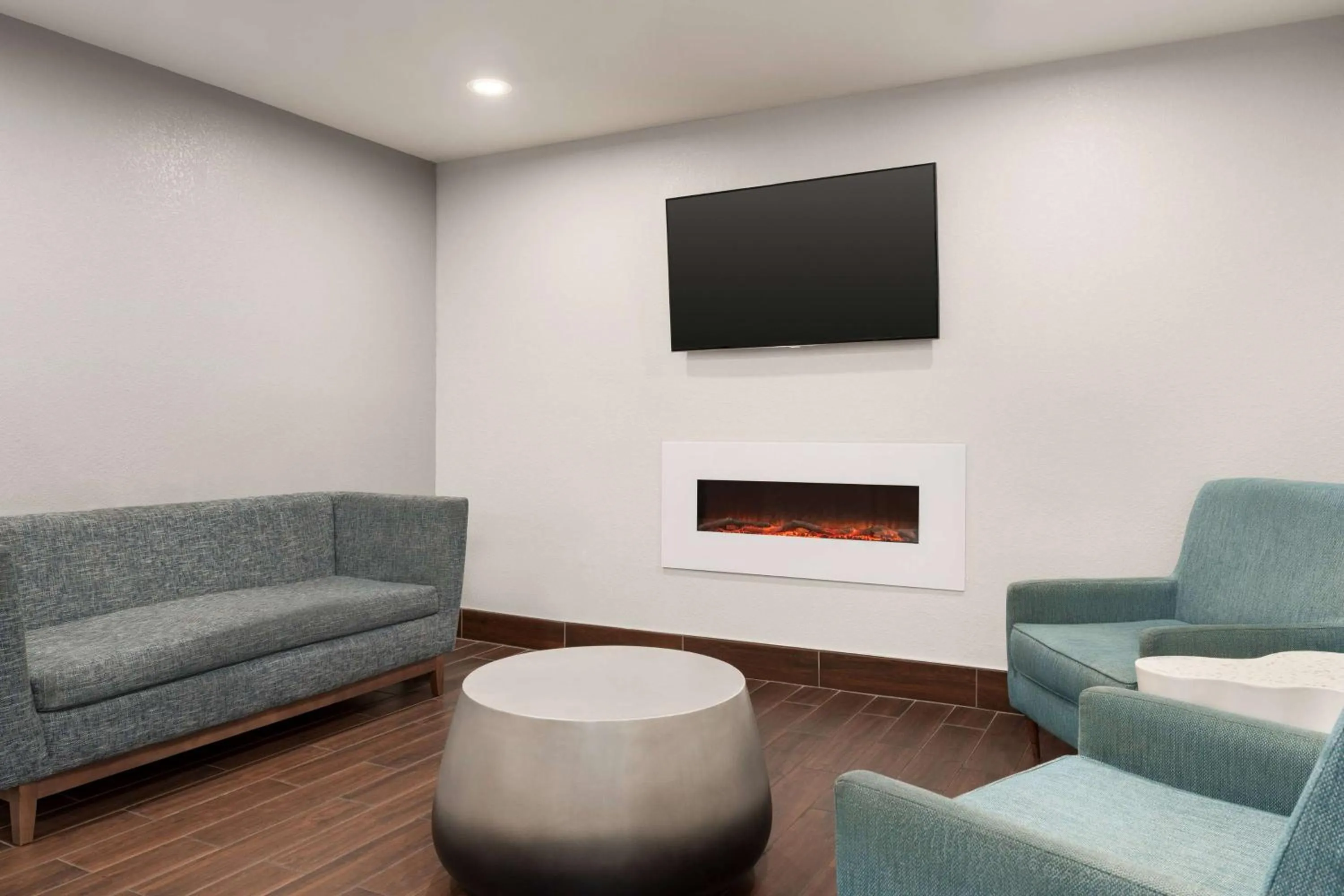 Lobby or reception in Baymont by Wyndham Georgetown Lexington North