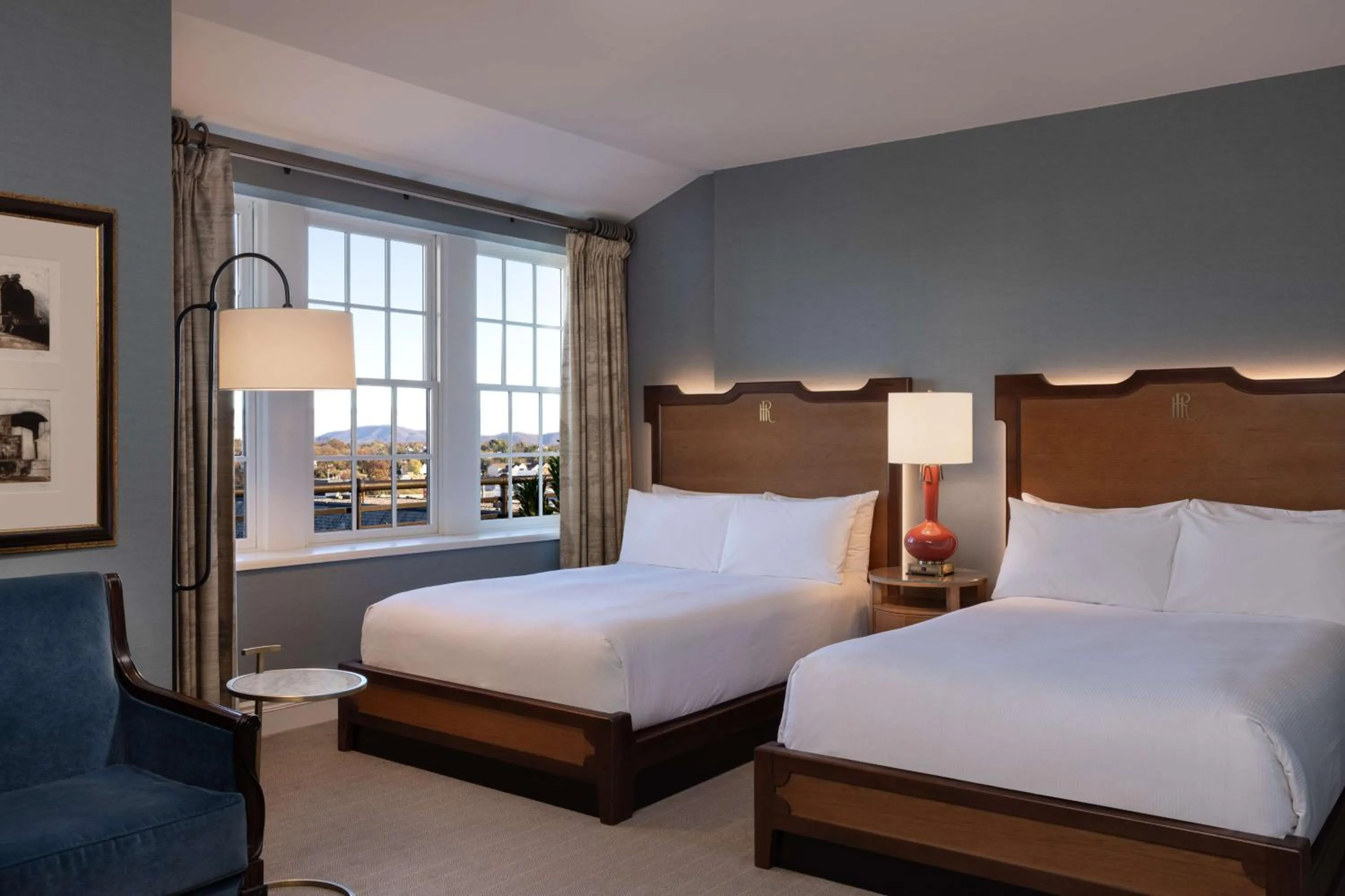 Bed in Hotel Roanoke & Conference Center, Curio Collection by Hilton