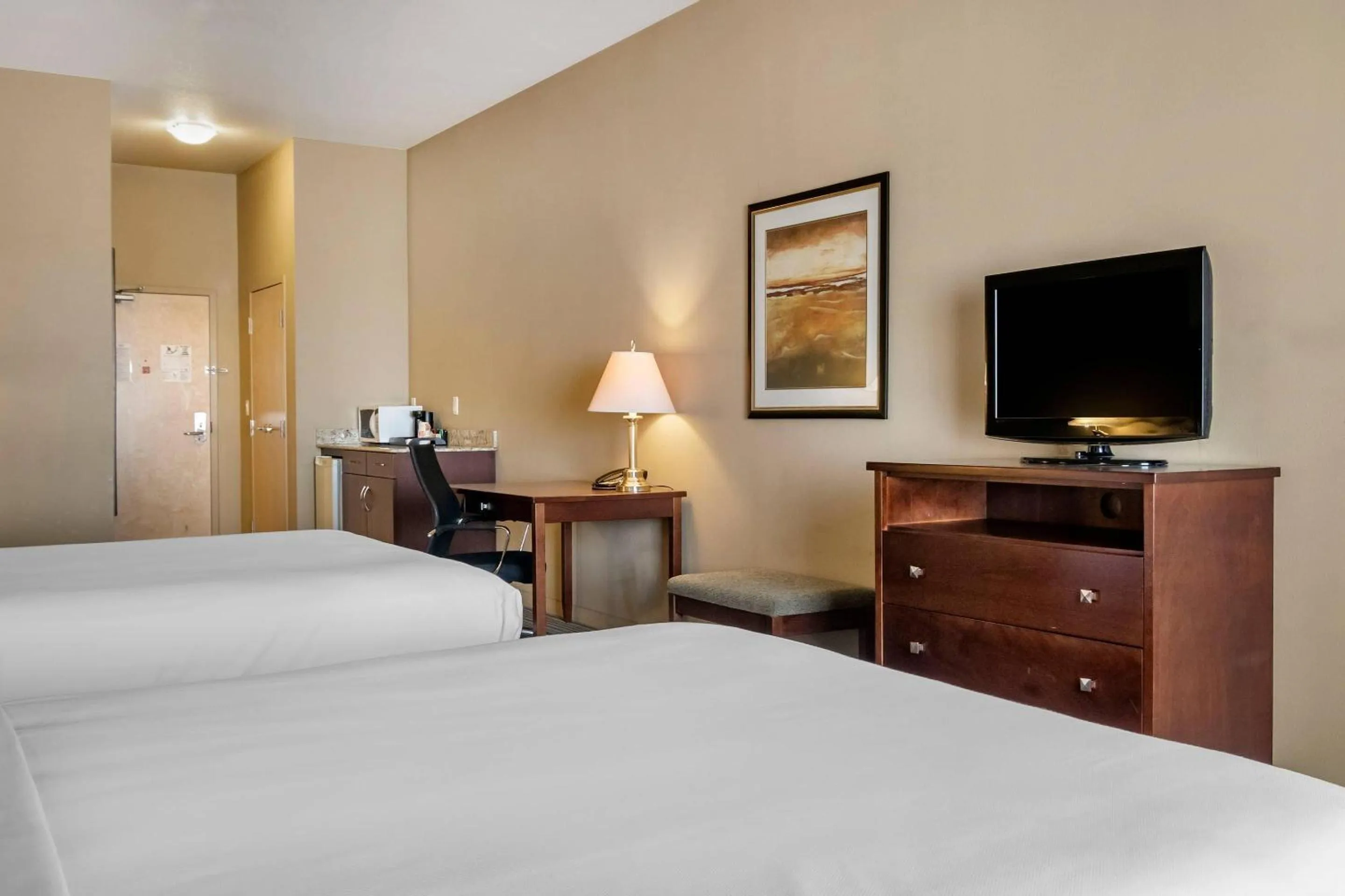 Bedroom, Bed in Quality Inn & Suites