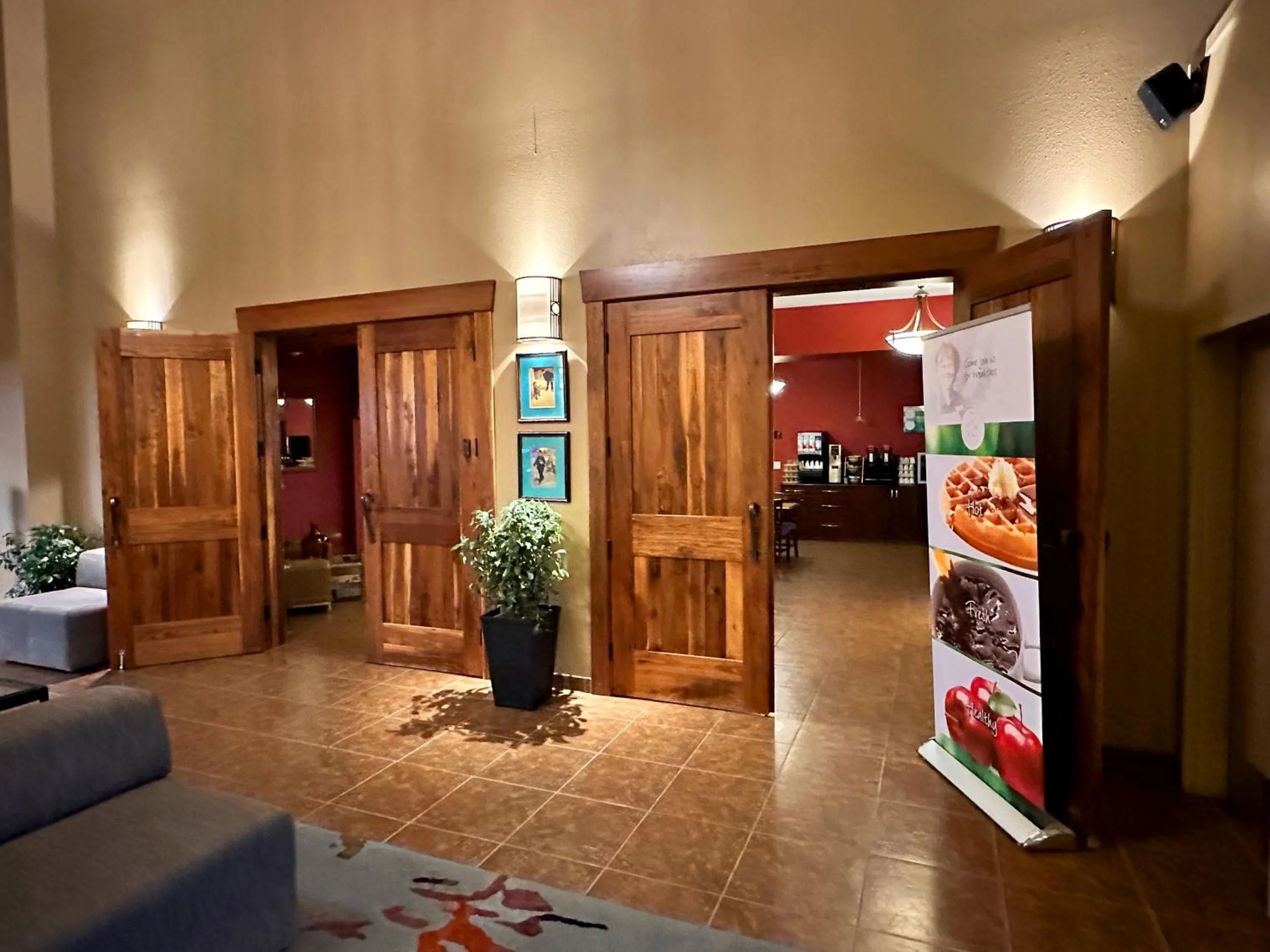 Restaurant/places to eat in Quality Inn & Suites