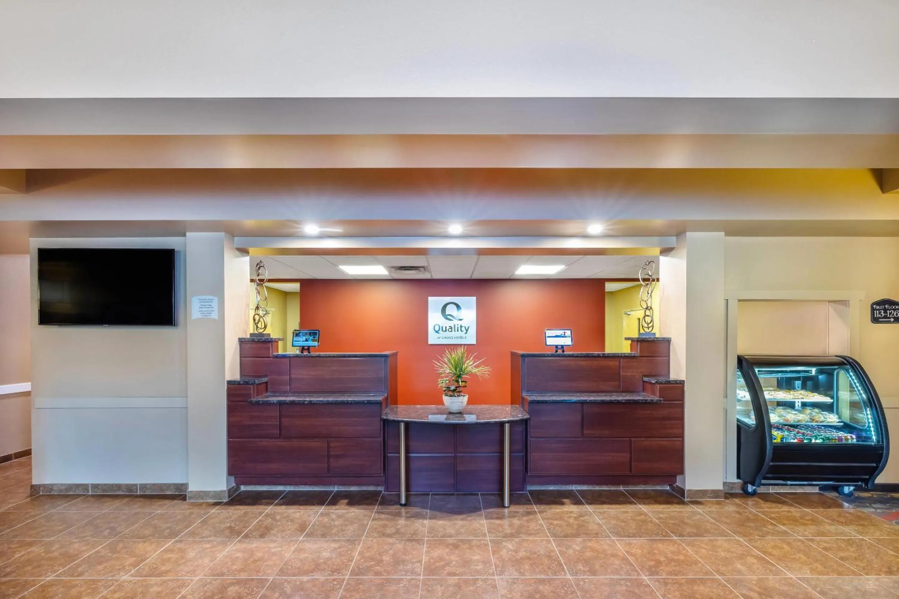 Lobby or reception in Quality Inn & Suites