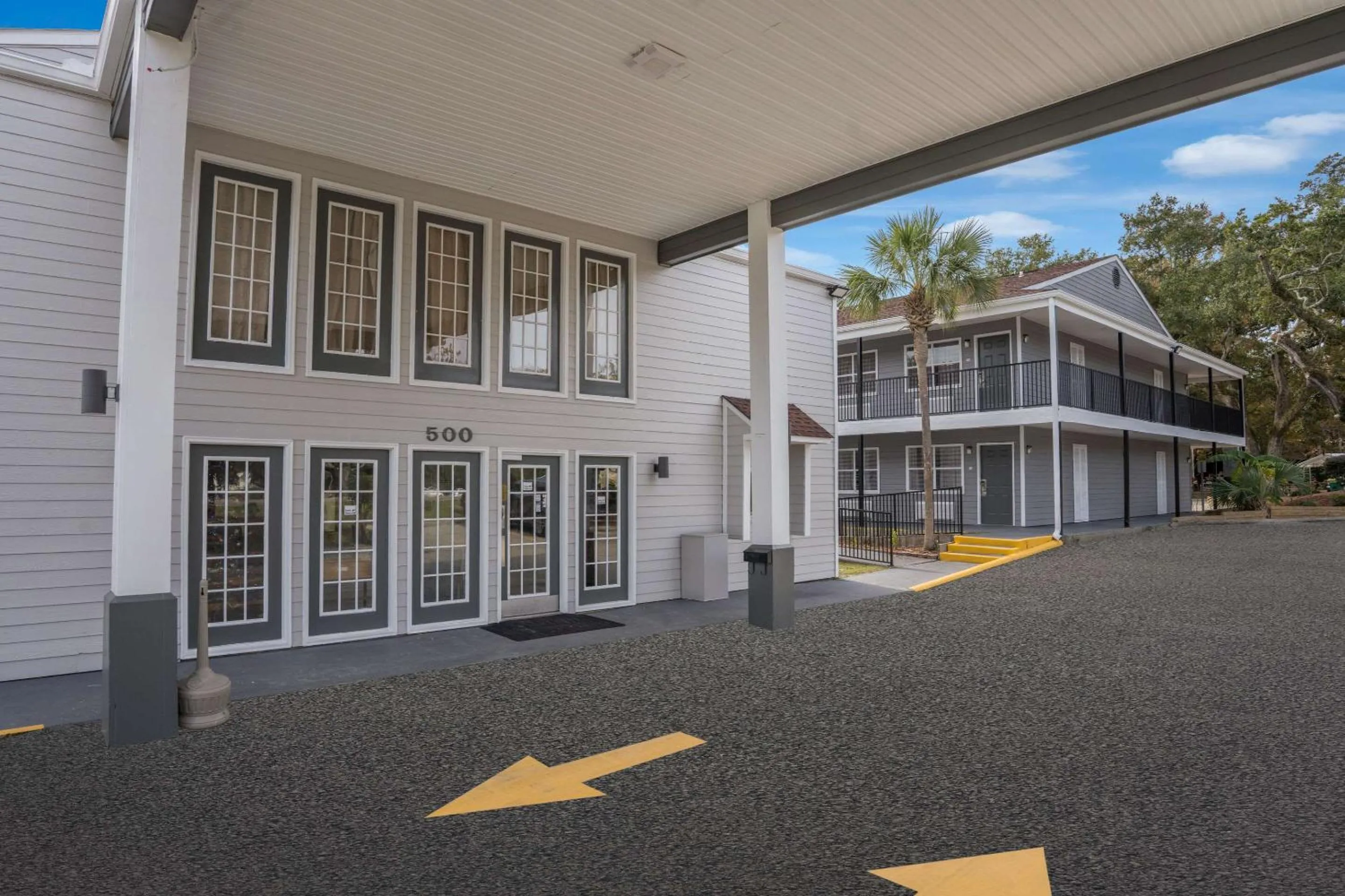 Property building in Quality Inn Ocean Springs - Biloxi East