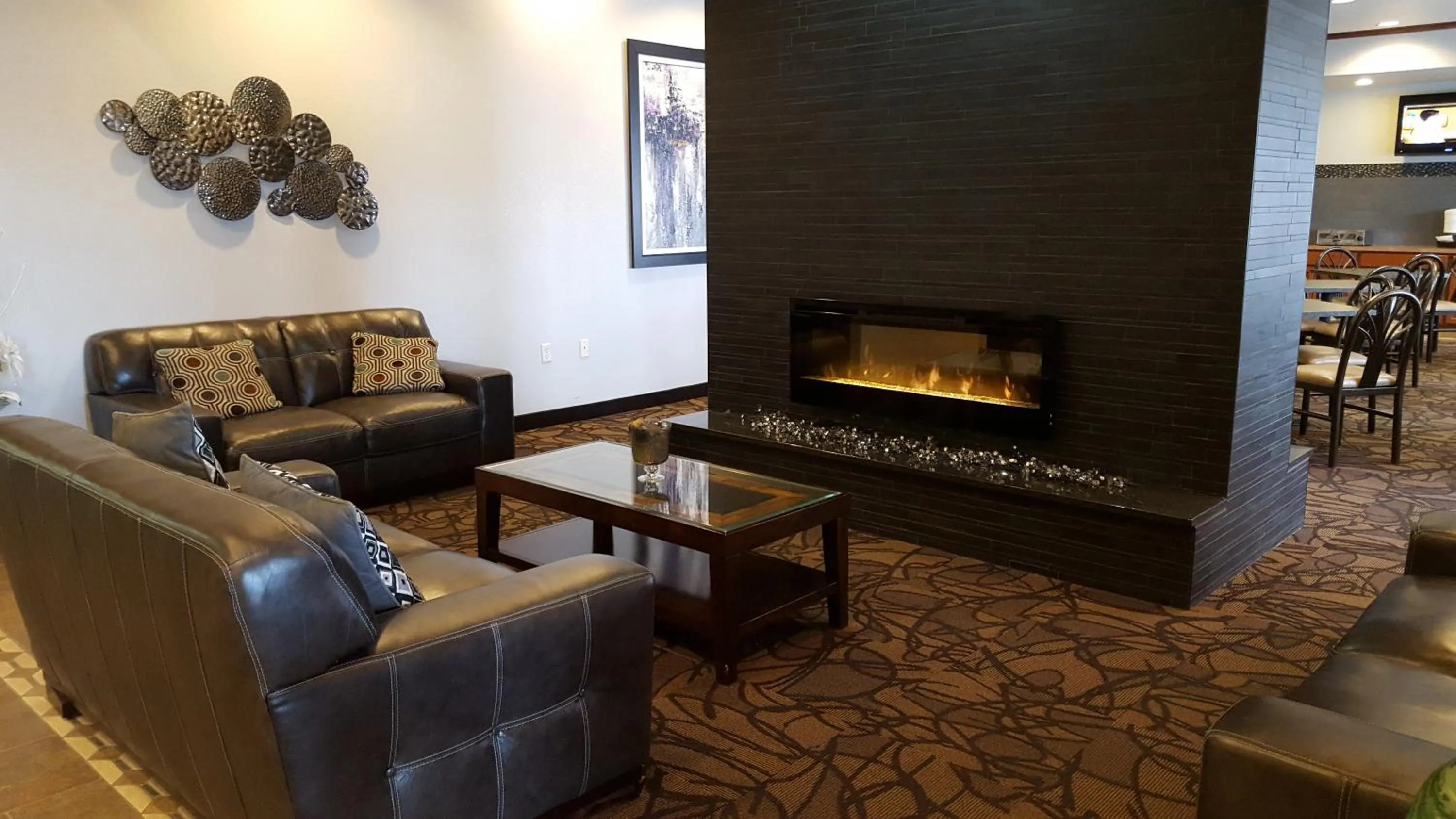 Lobby or reception in Expressway Suites Fargo