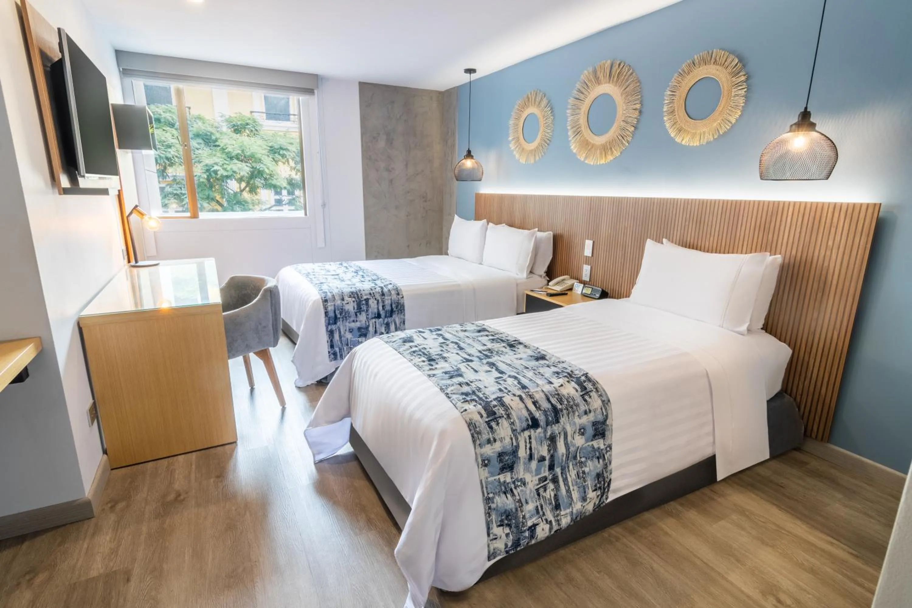 Bedroom, Bed in GHL Hotel Abadia Plaza