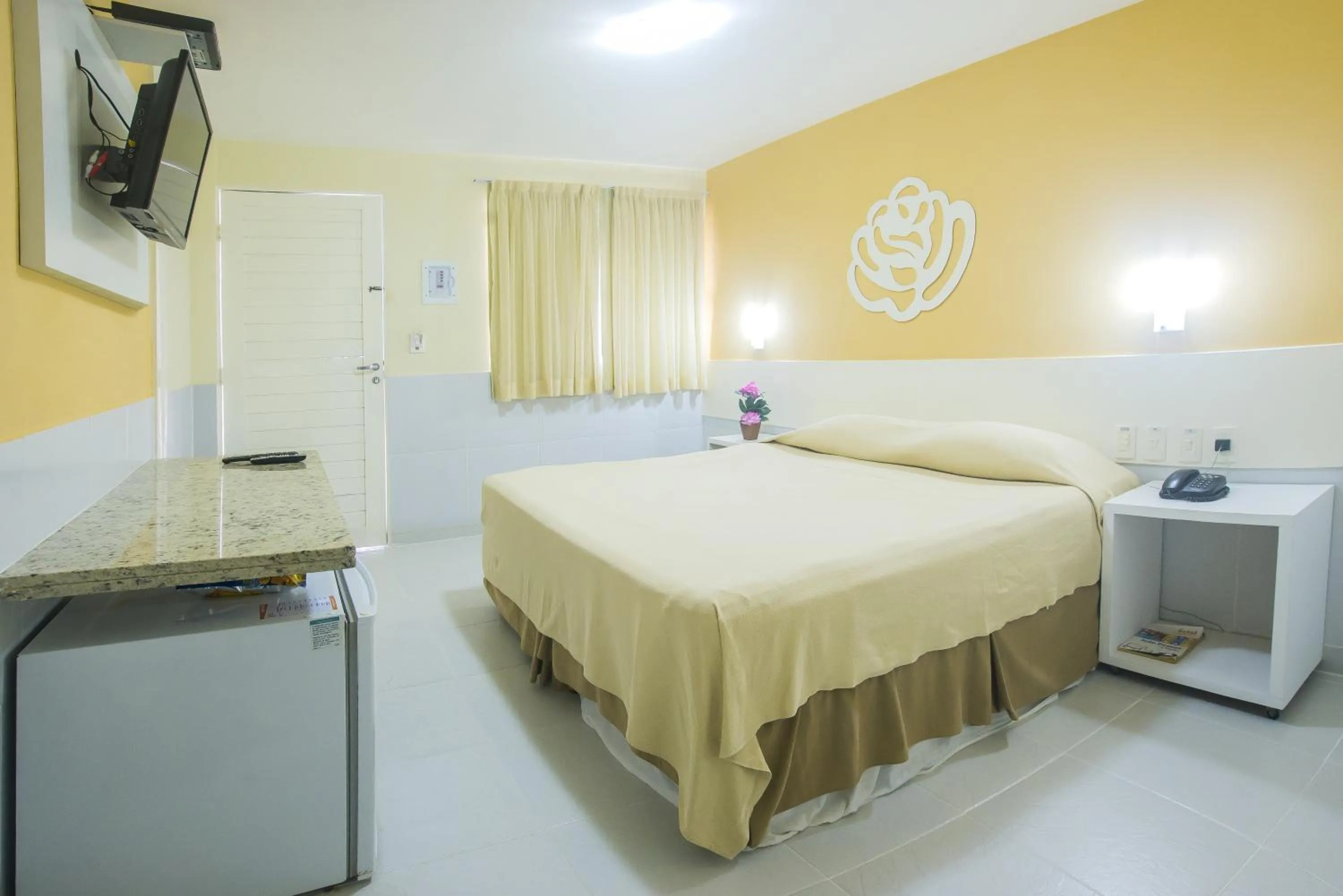 Photo of the whole room, Bed in Hotel Pousada Tamandaré - PB