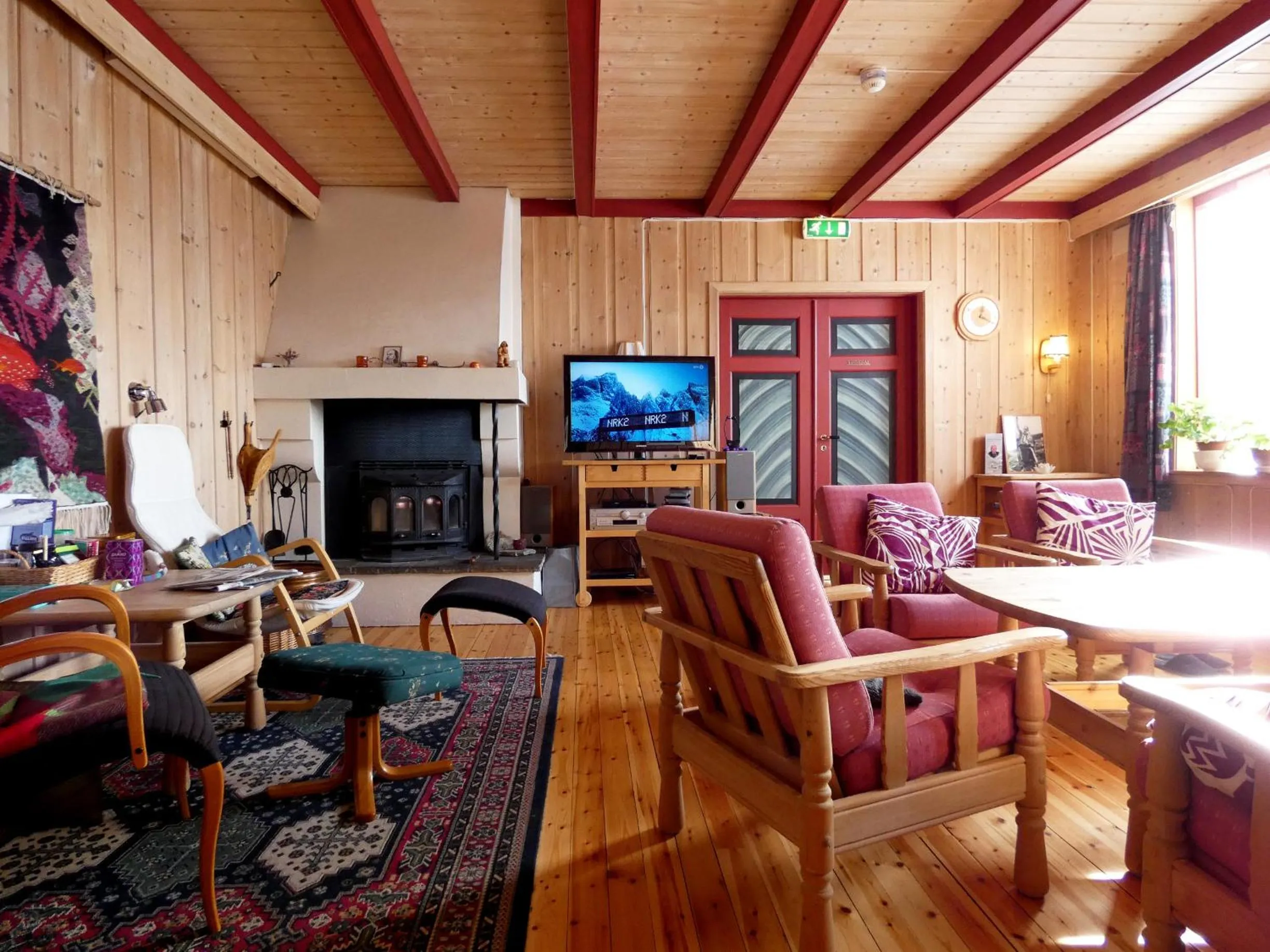 Communal lounge/ TV room in Tronsvangen Seter