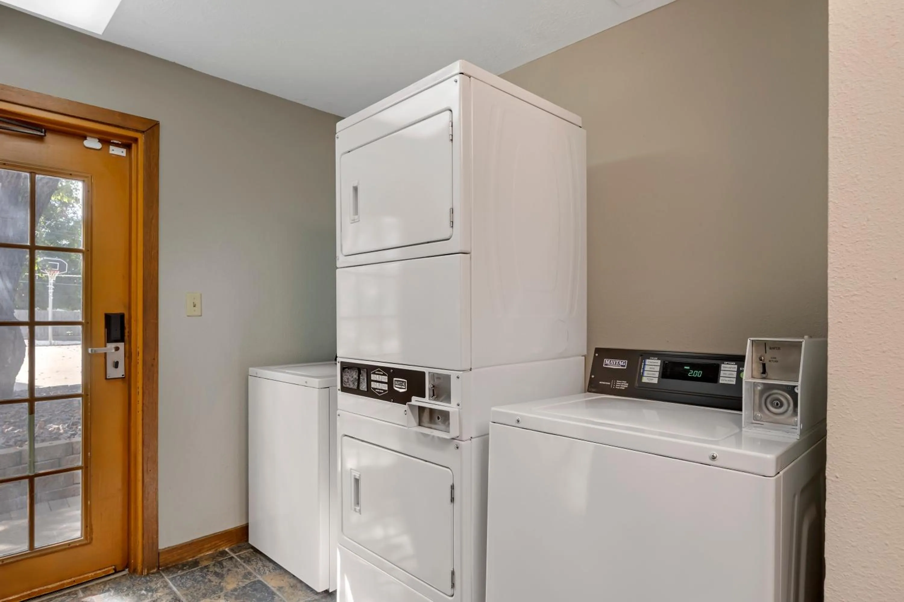 laundry in MainStay Suites Springfield South - Battlefield Rd