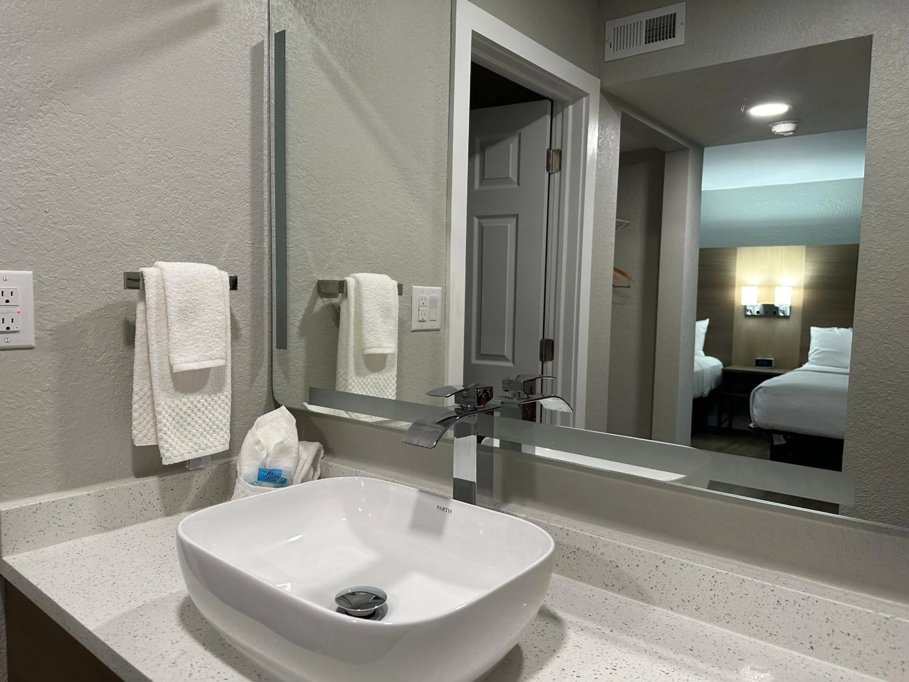 Bathroom in MainStay Suites Springfield South - Battlefield Rd