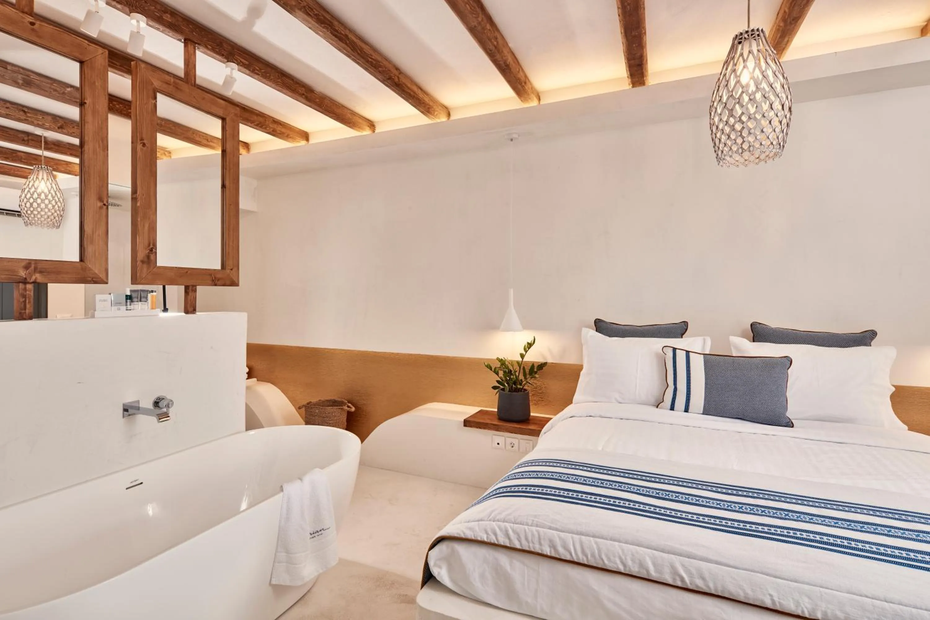 Bathroom, Bed in Parian Boutique Hotel