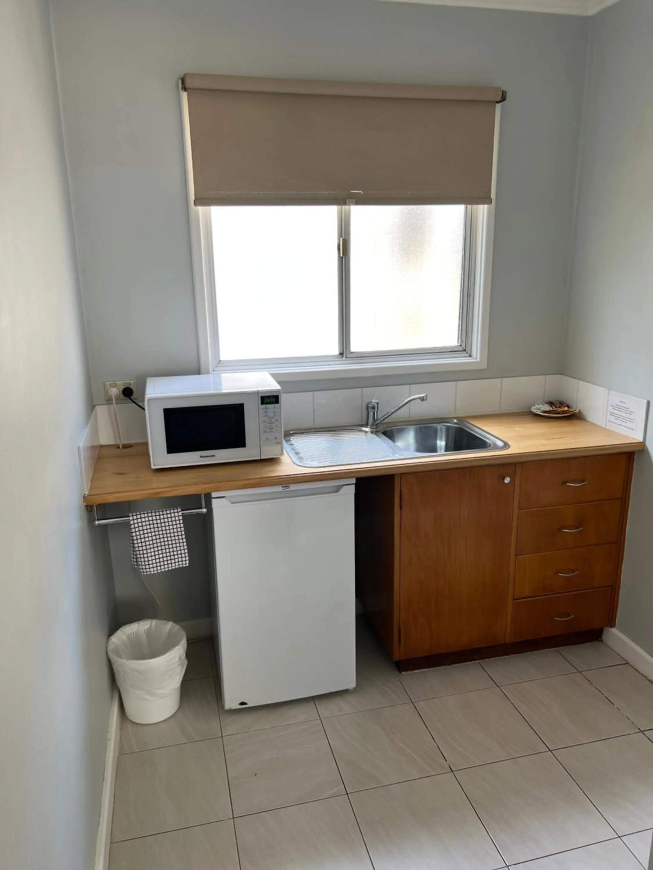Kitchen or kitchenette in Restawile Motel